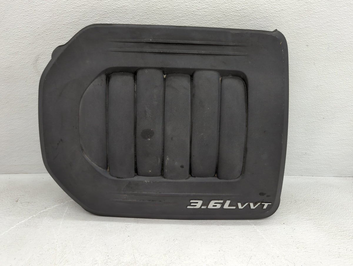 2011 Chrysler Town & Country Engine Cover - Oemusedautoparts1.com