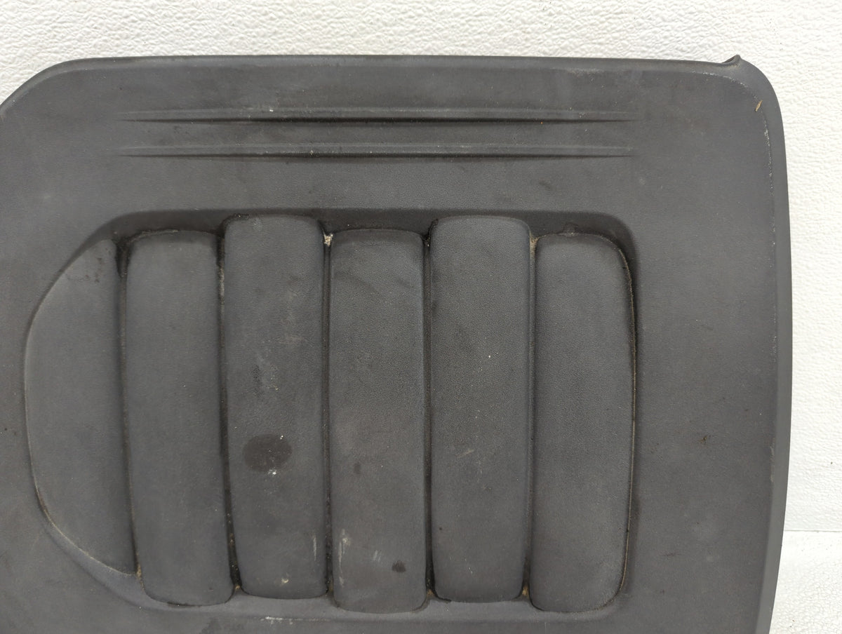 2011 Chrysler Town & Country Engine Cover - Oemusedautoparts1.com