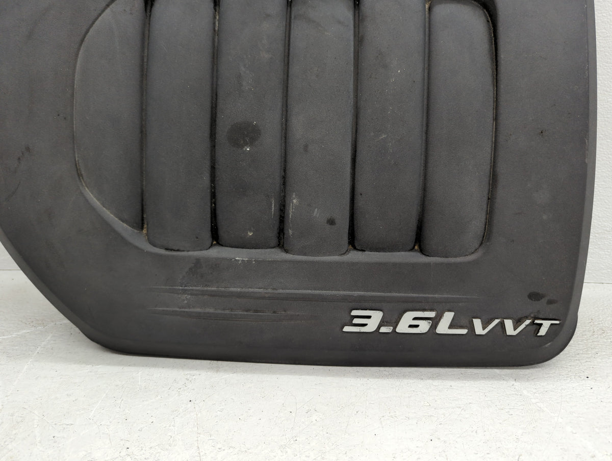 2011 Chrysler Town & Country Engine Cover - Oemusedautoparts1.com