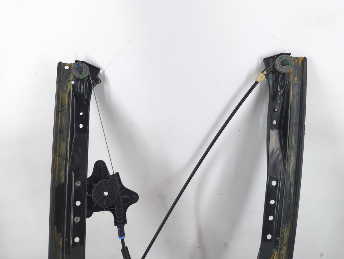 2008-2016 Chrysler Town & Country Window Regulator Passenger Front 838656 - Oemusedautoparts1.com