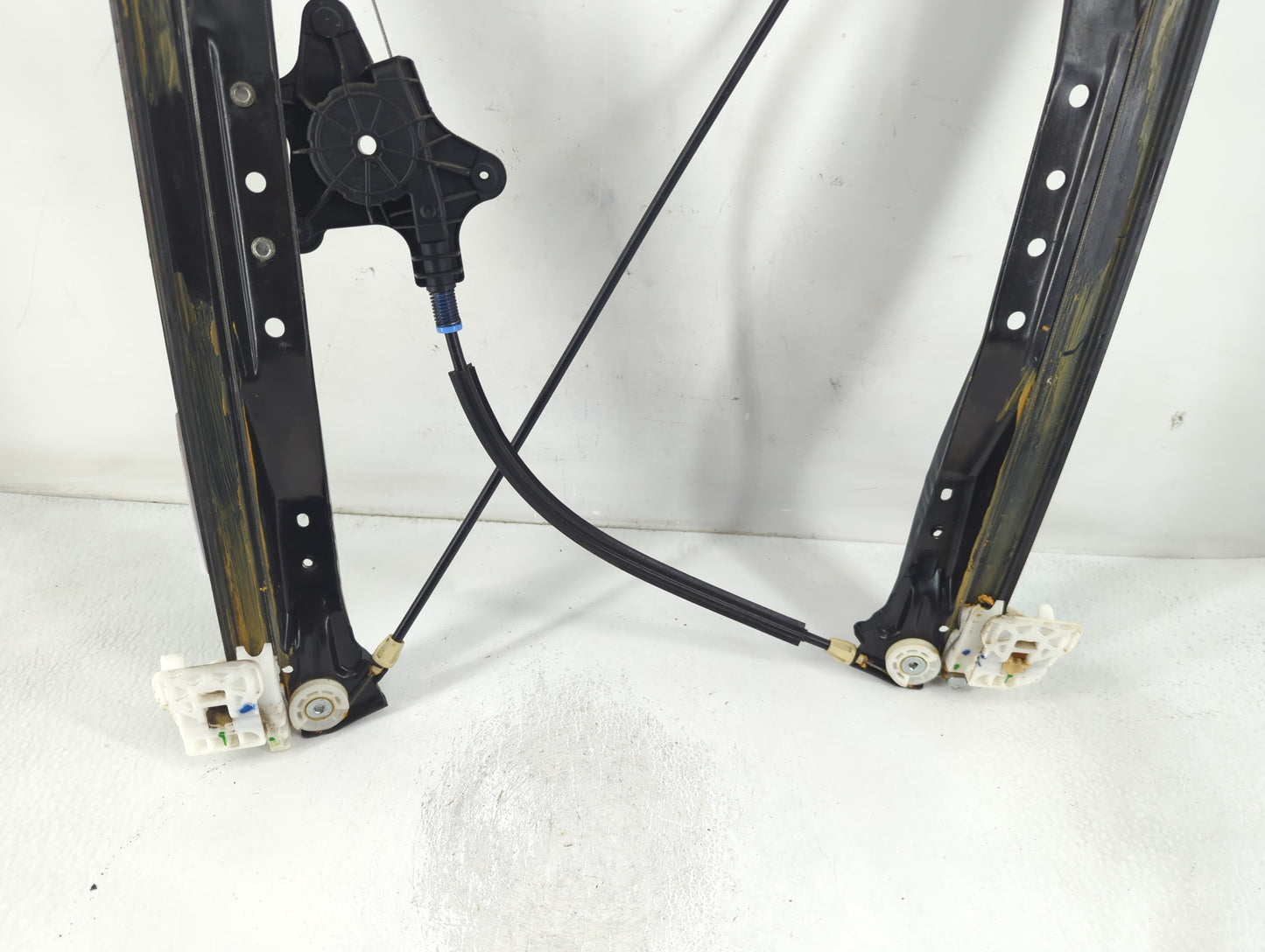 2008-2016 Chrysler Town & Country Window Regulator Passenger Front 838656 - Oemusedautoparts1.com