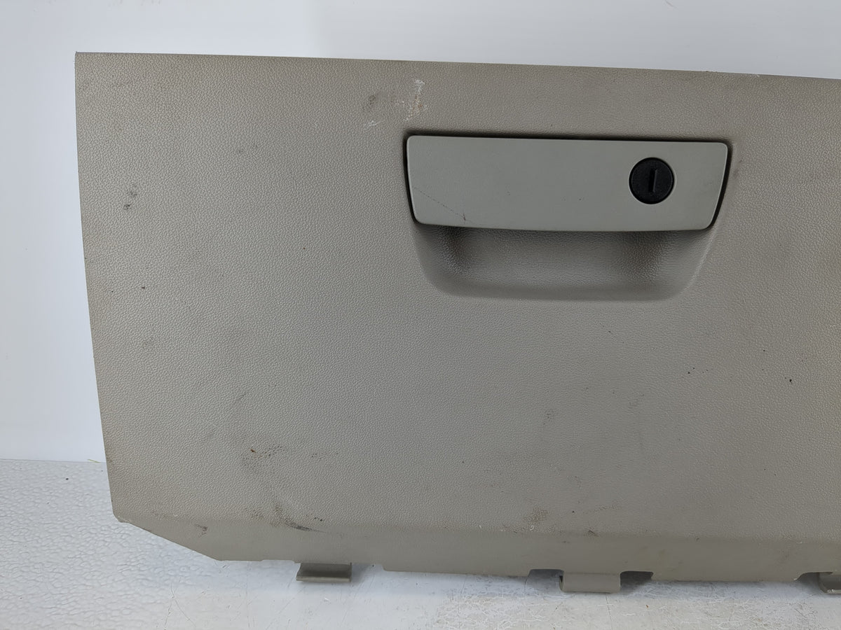 2011 Chrysler Town & Country Passenger Glove Box Door Storage Compartment 938378 - Oemusedautoparts1.com