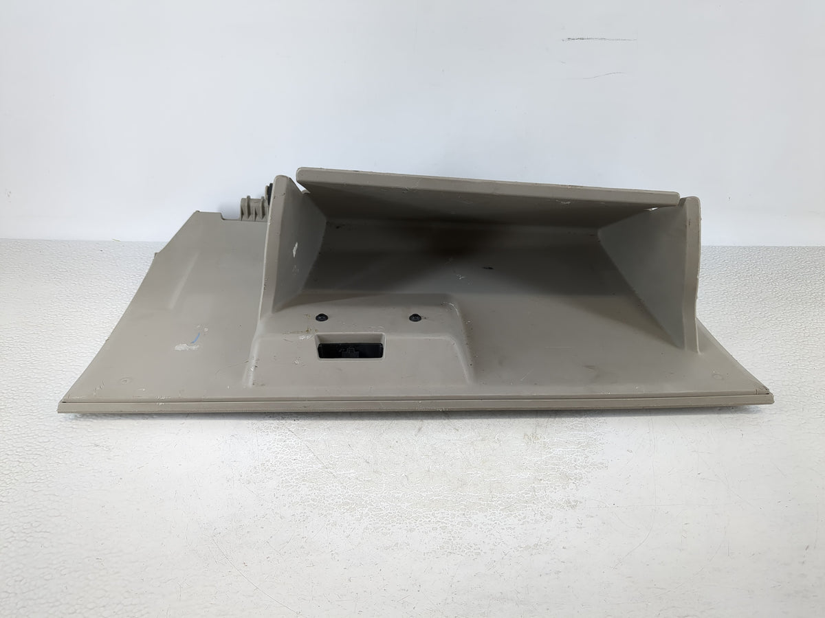2011 Chrysler Town & Country Passenger Glove Box Door Storage Compartment 938378 - Oemusedautoparts1.com
