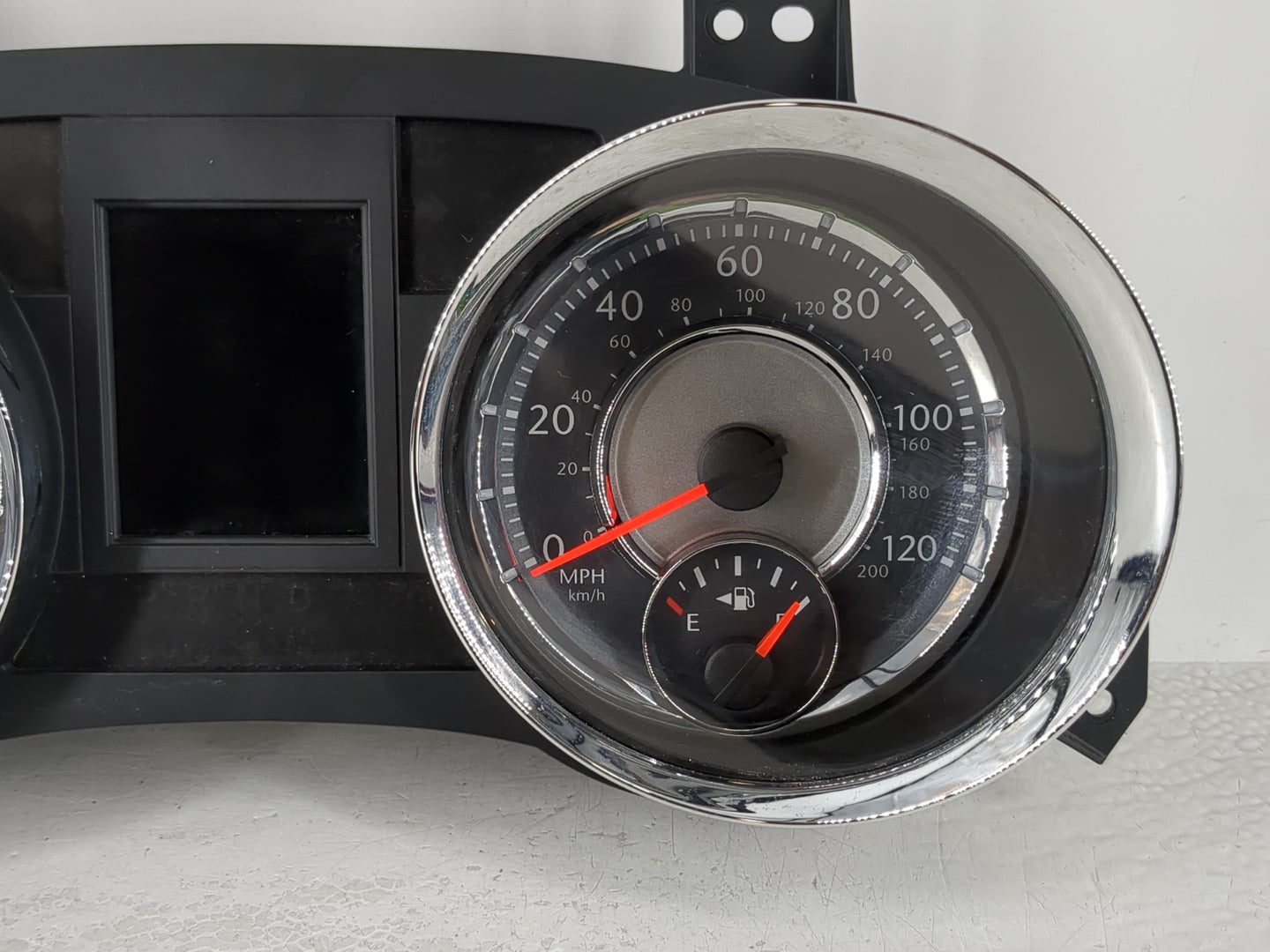 2011 Chrysler Town & Country Instrument Cluster Speedometer Gauges Fits OEM Used Auto Parts - Oemusedautoparts1.com