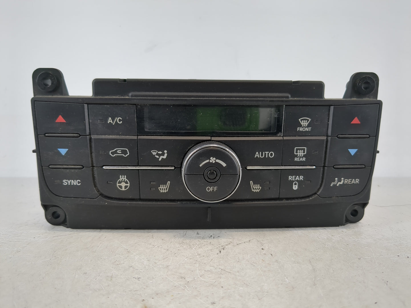 2011-2016 Chrysler Town & Country Climate Control Module Temperature AC/Heater Replacement Fits OEM Used Auto Parts - Oemuse