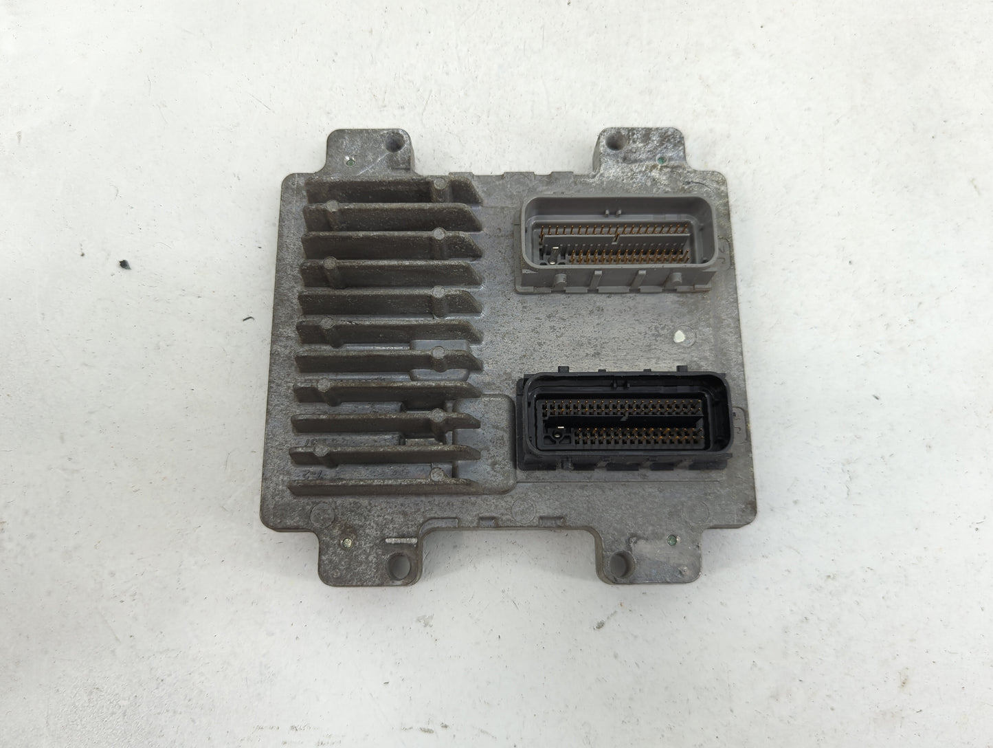 2010-2011 Chevrolet Impala PCM Engine Control Computer ECU ECM PCU OEM P/N:12635902 Fits Fits 2007 2008 2009 2010 2011 2012 