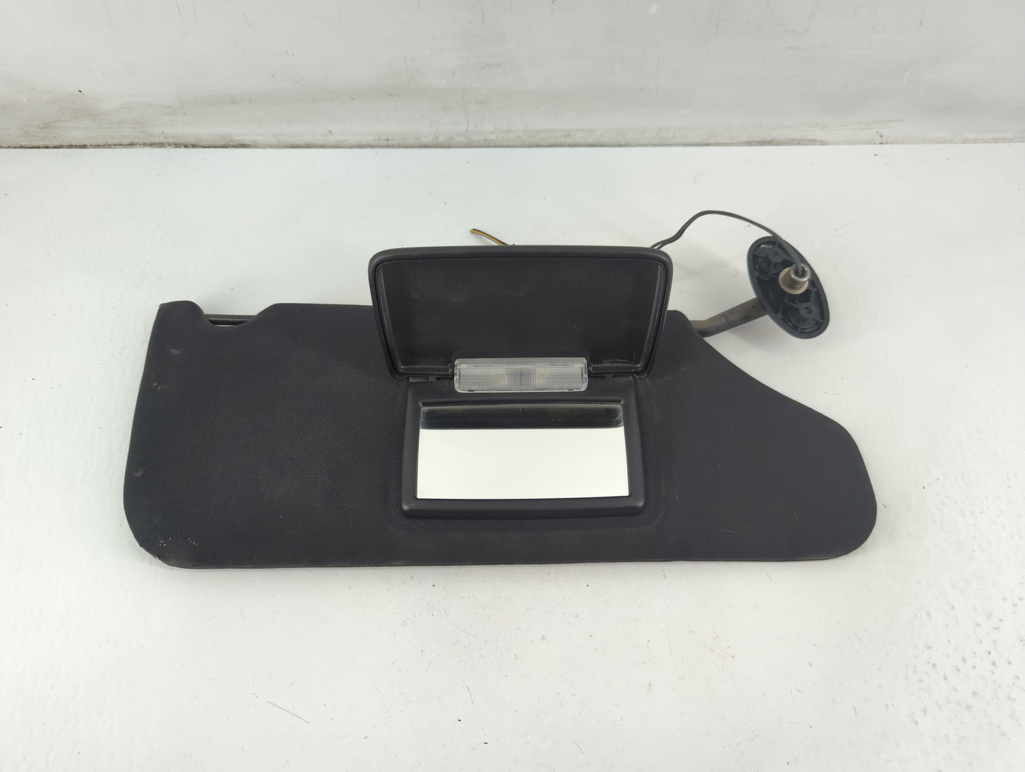 2011-2014 Dodge Avenger Sun Visor Shade Replacement Passenger Right Mirror Fits Fits 2011 2012 2013 2014 OEM Used Auto Parts