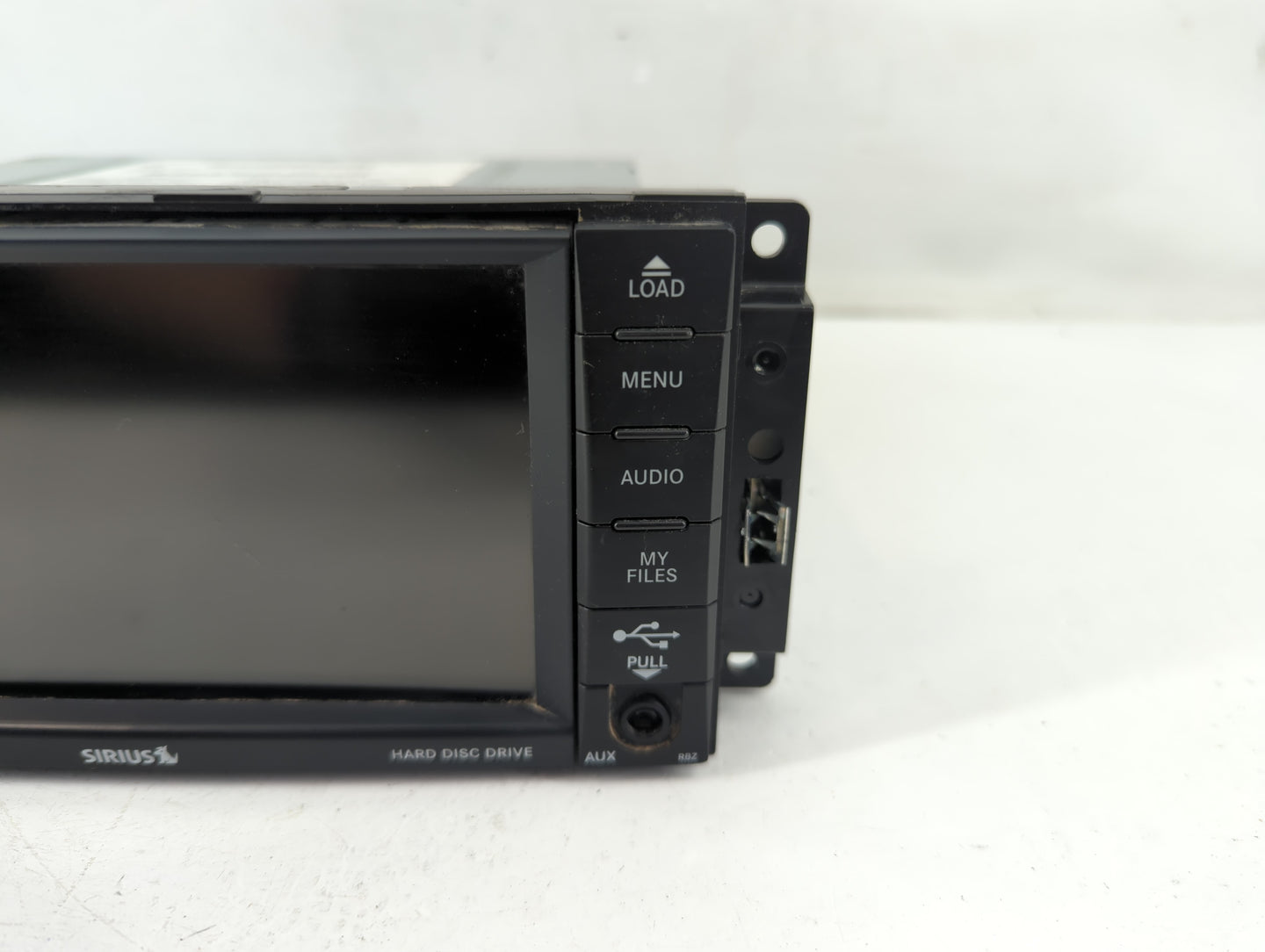 2010-2014 Dodge Avenger Radio AM FM Cd Player Receiver Replacement P/N:P05064677AG Fits OEM Used Auto Parts - Oemusedautopar