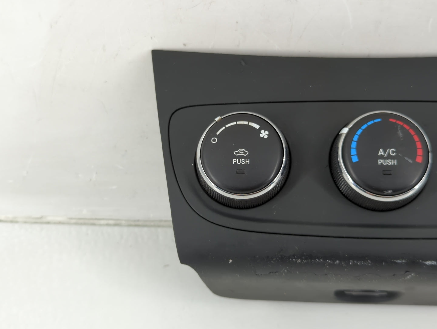 2010-2014 Dodge Avenger Climate Control Module Temperature AC/Heater Replacement P/N:P55111949AC Fits OEM Used Auto Parts - 