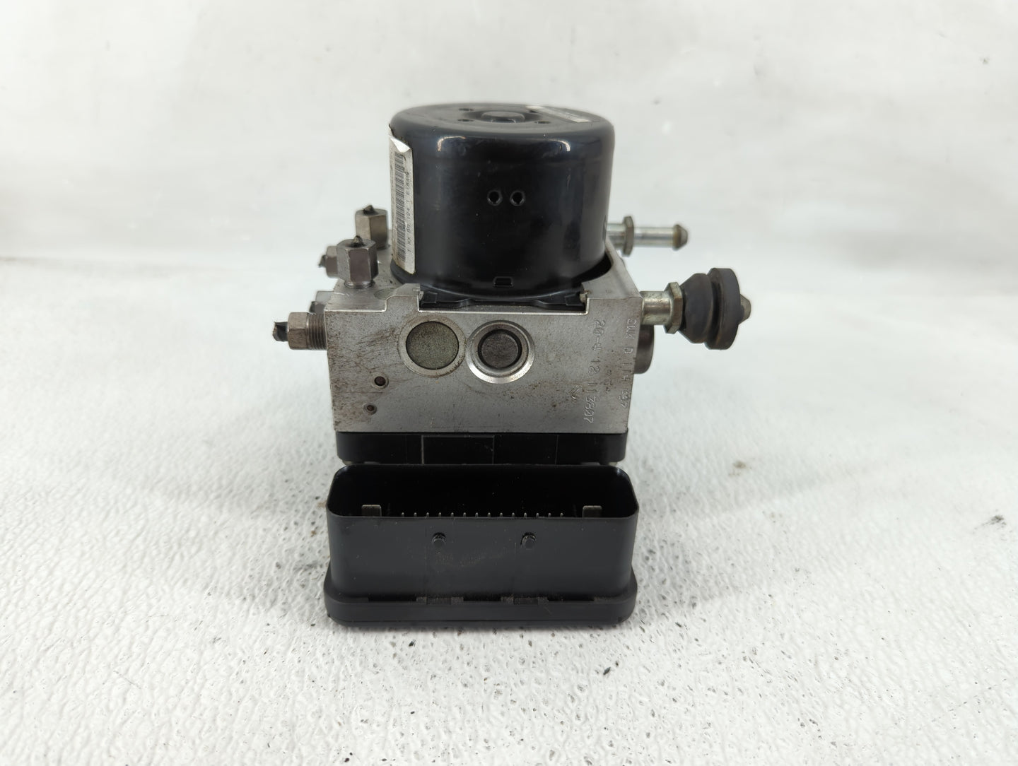 2011-2014 Dodge Avenger ABS Pump Control Module Replacement P/N:P04779736AD Fits Fits 2010 2011 2012 2013 2014 OEM Used Auto