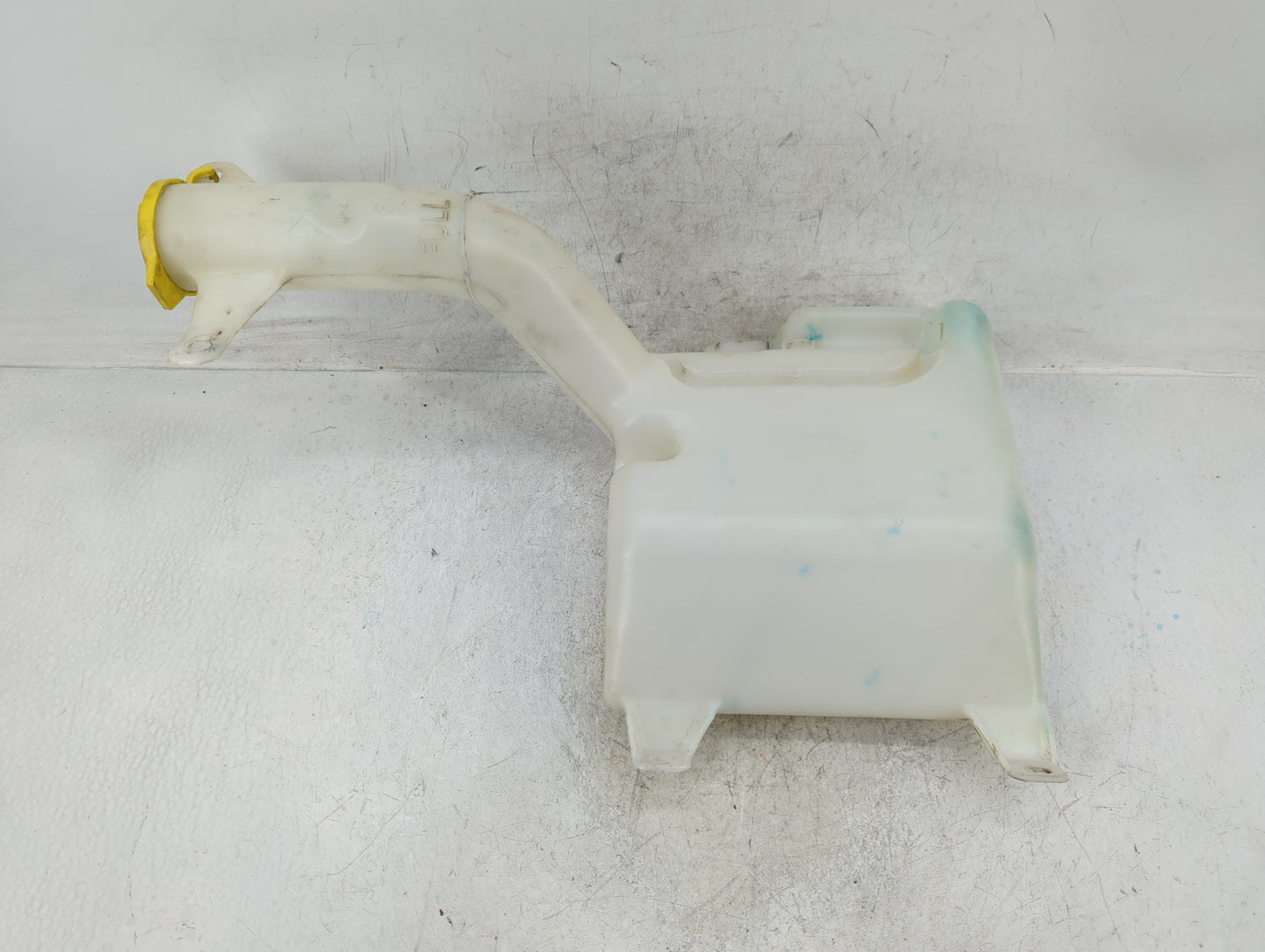 2011-2014 Dodge Avenger Windshield Washer Fluid Reservoir Bottle Oem - Oemusedautoparts1.com