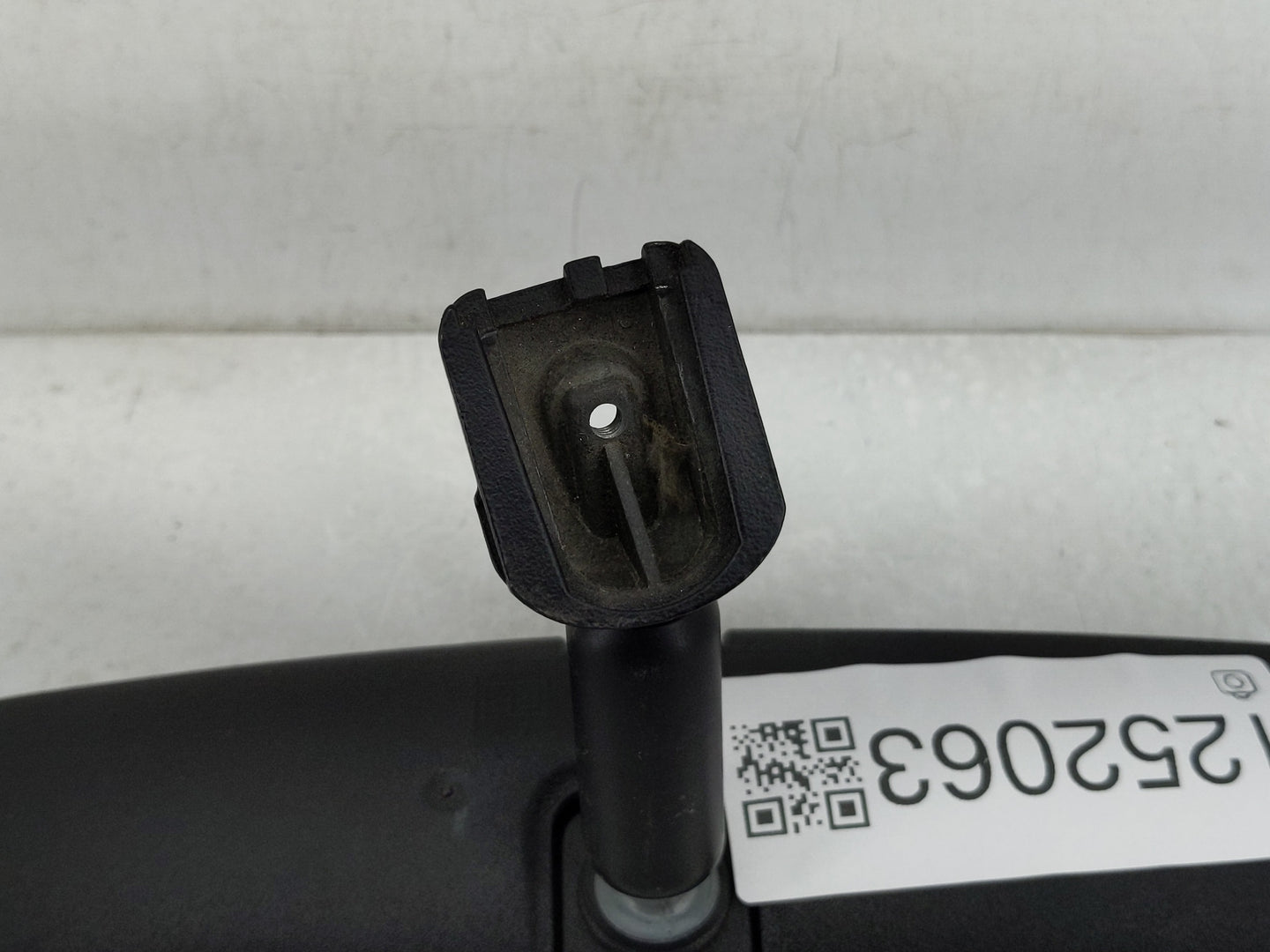 2008-2014 Dodge Avenger Interior Rear View Mirror Replacement OEM P/N:E8011681 Fits OEM Used Auto Parts - Oemusedautoparts1.