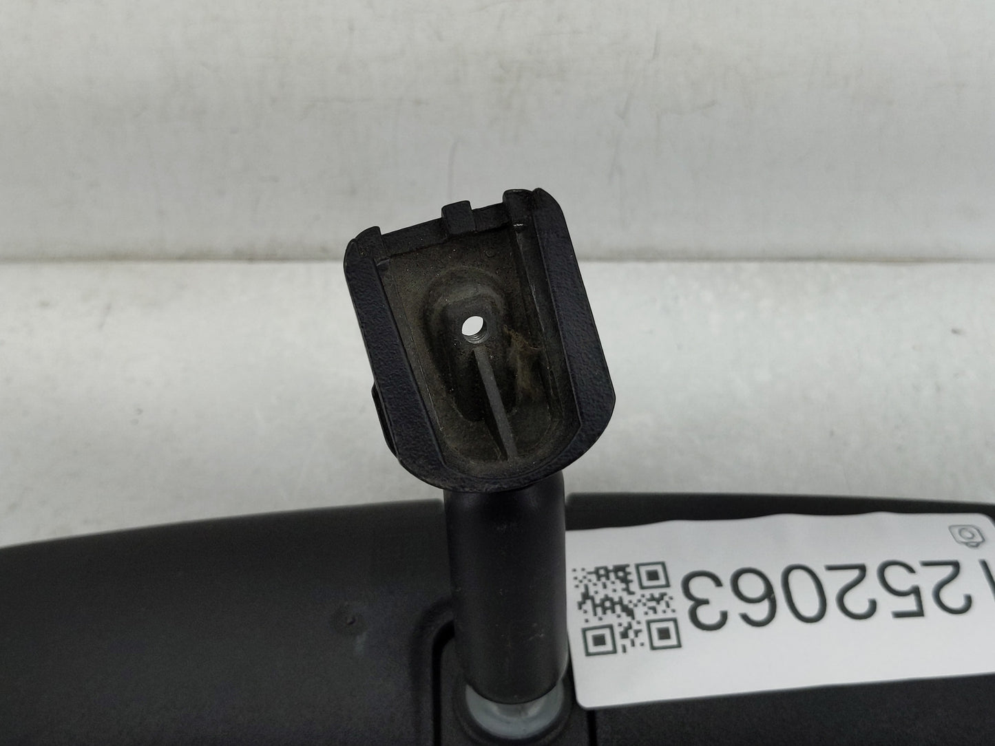 2008-2014 Dodge Avenger Interior Rear View Mirror Replacement OEM P/N:E8011681 Fits OEM Used Auto Parts - Oemusedautoparts1.
