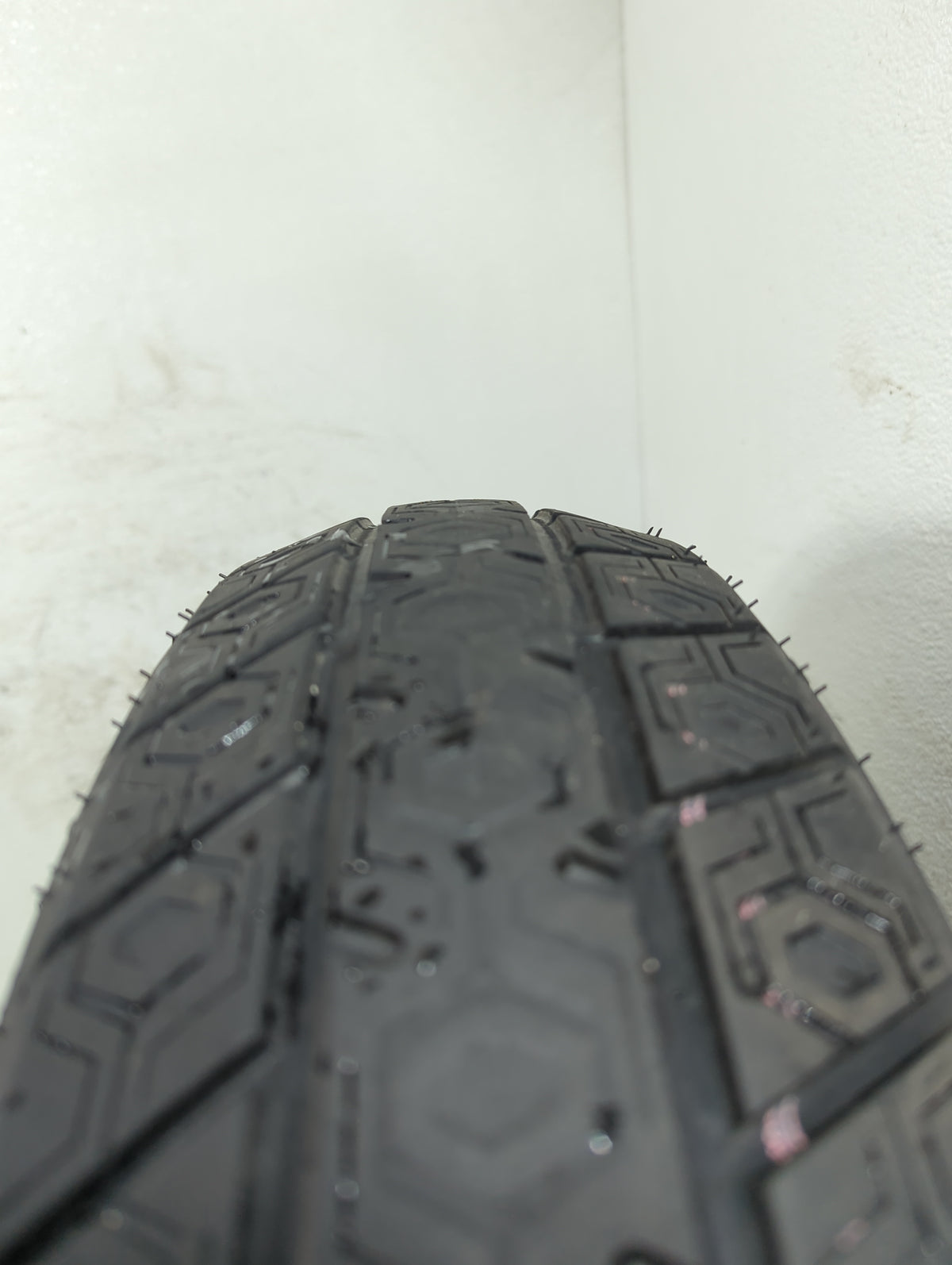 2008-2014 Dodge Avenger Spare Donut Tire Wheel Rim Oem 1253135 - Oemusedautoparts1.com