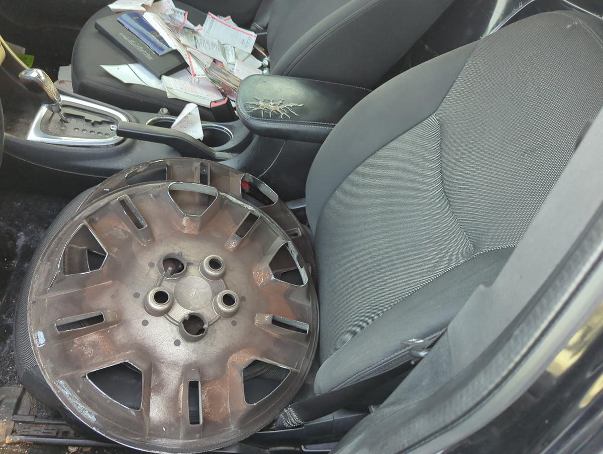 2011-2014 Dodge Avenger Driver Front Seat Oem 1254405 - Oemusedautoparts1.com