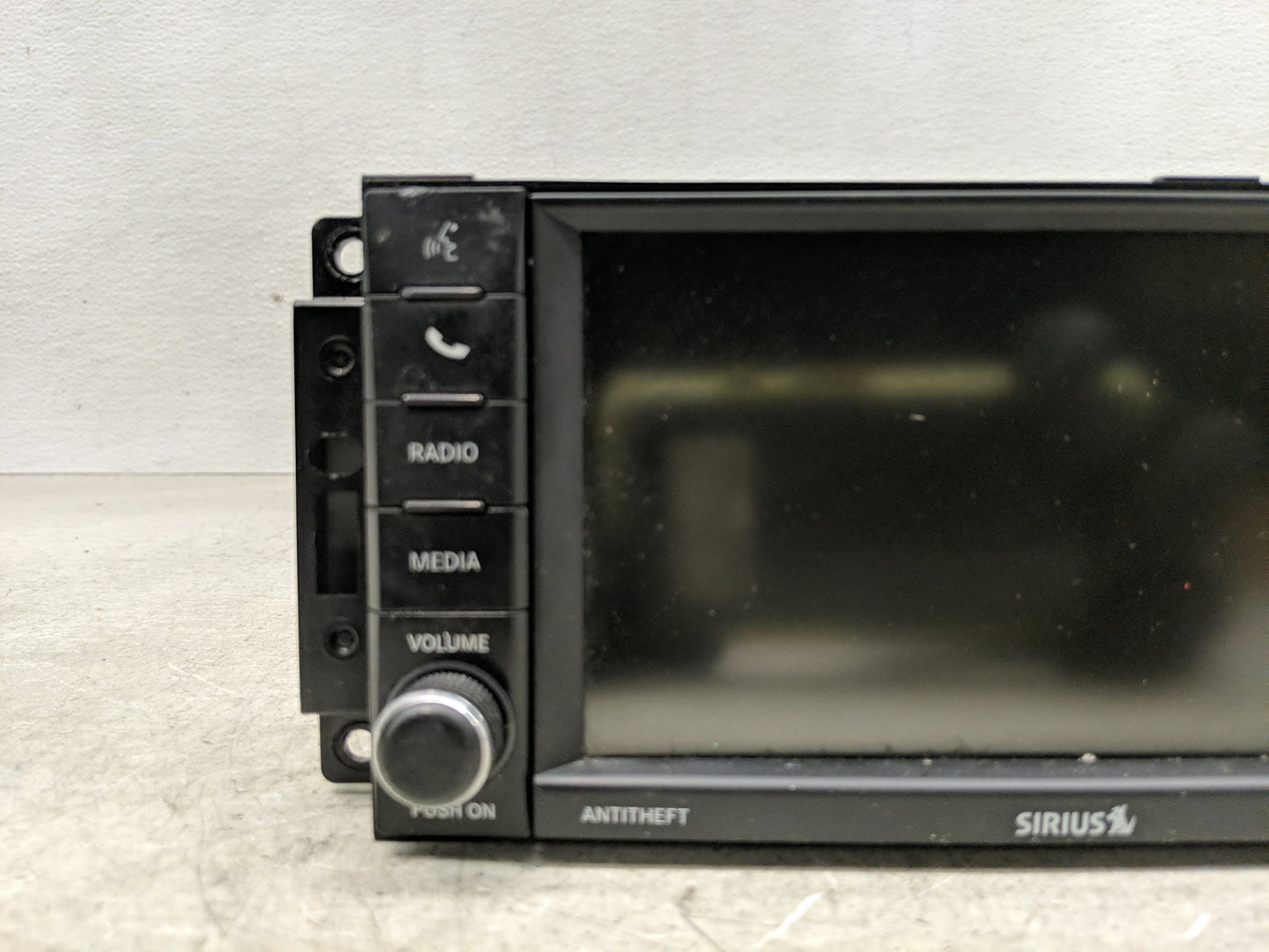 2010-2014 Dodge Avenger Radio AM FM Cd Player Receiver Replacement P/N:P68284017AD Fits OEM Used Auto Parts - Oemusedautopar