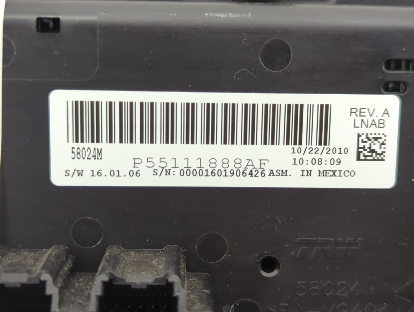 2008-2014 Dodge Avenger Climate Control Module Temperature AC/Heater Replacement P/N:55111888AF Fits OEM Used Auto Parts - O