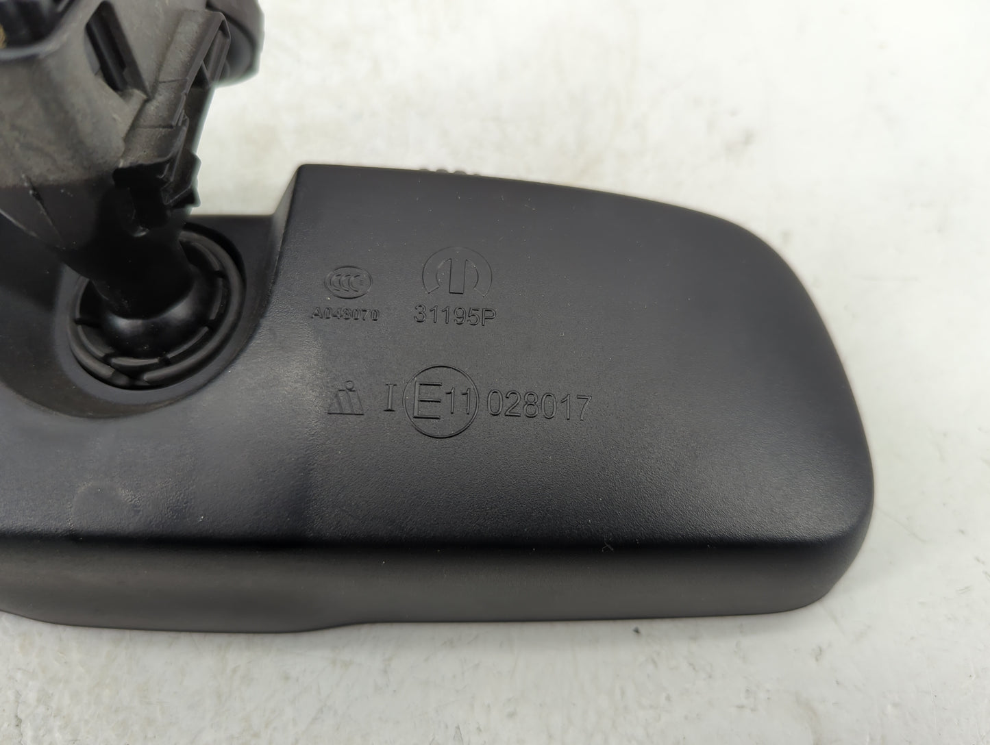 2008-2014 Dodge Avenger Interior Rear View Mirror Replacement OEM P/N:A048070 Fits OEM Used Auto Parts - Oemusedautoparts1.c