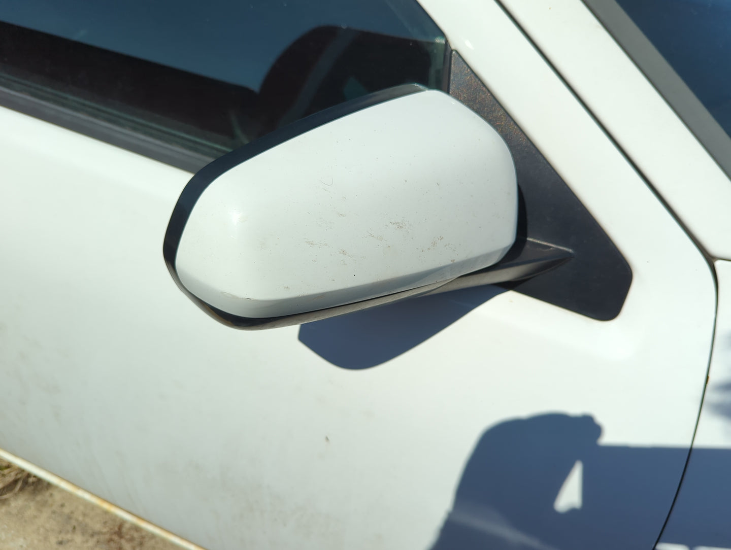 2008-2014 Dodge Avenger Passenger Side View Mirror - Right Door Mirror OEM Used - Oemusedautoparts1.com