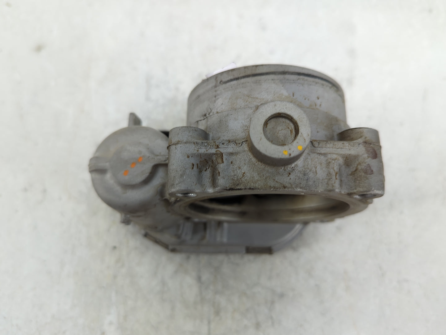2011-2014 Dodge Avenger Throttle Body Fits Fits 2011 2012 2013 2014 2015 2016 2017 2018 2019 2020 2021 2022 OEM Used Auto Pa