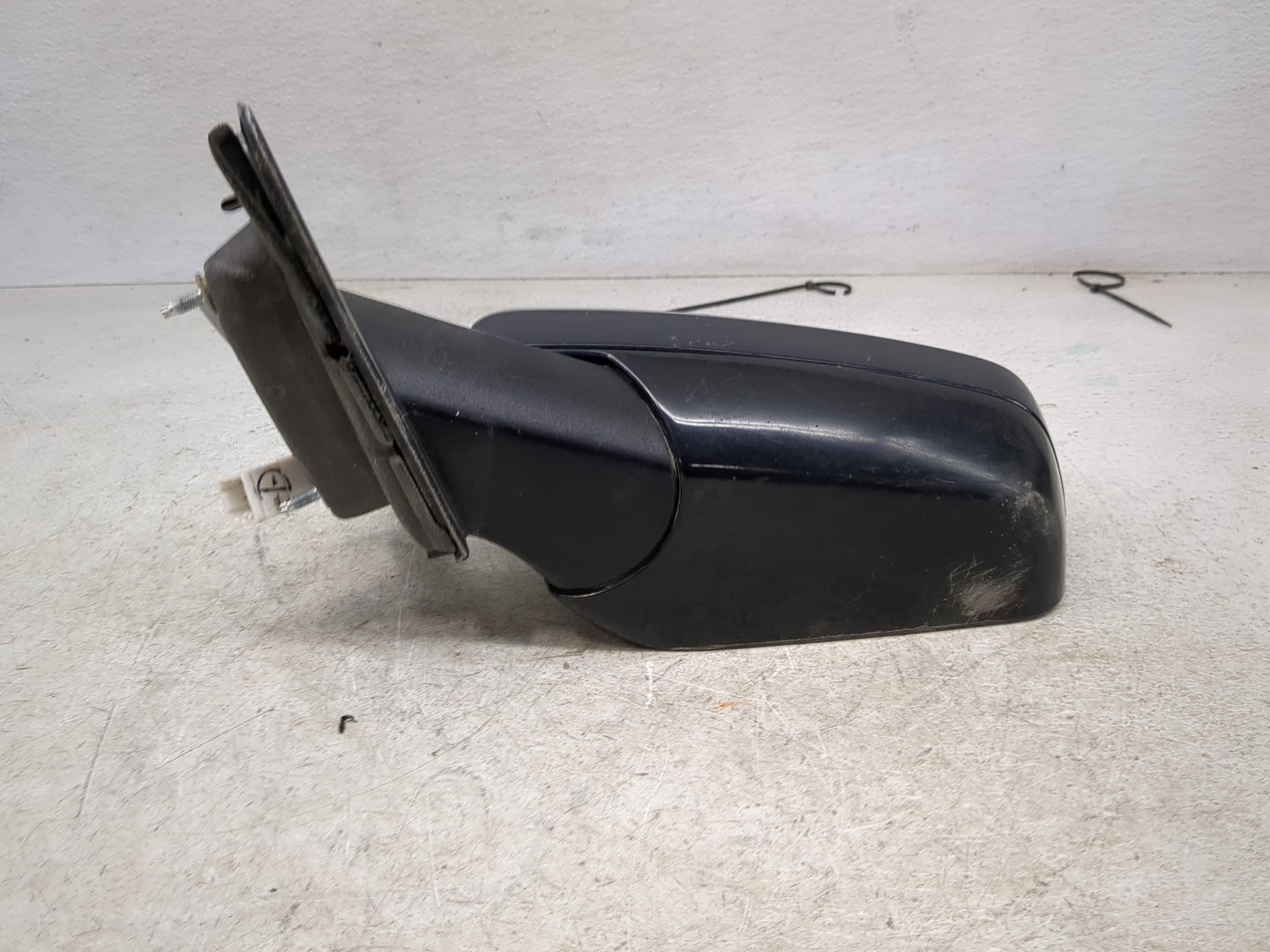 2013-2014 Dodge Avenger Driver Side View Mirror - Left Door Mirror OEM Used - Oemusedautoparts1.com