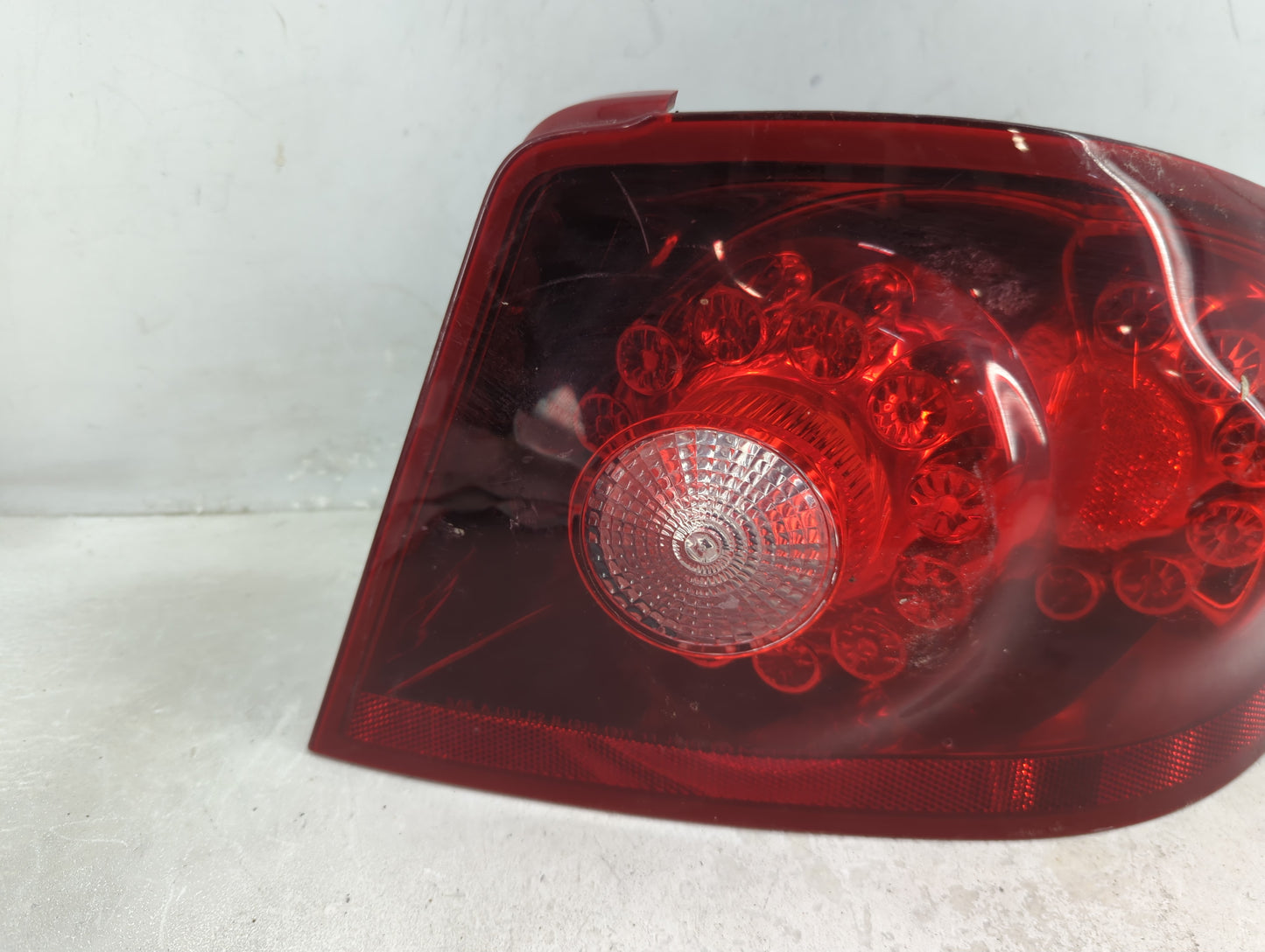 2011-2014 Dodge Avenger Tail Light Assembly Passenger Right OEM P/N:05182522AB Fits Fits 2011 2012 2013 2014 OEM Used Auto P
