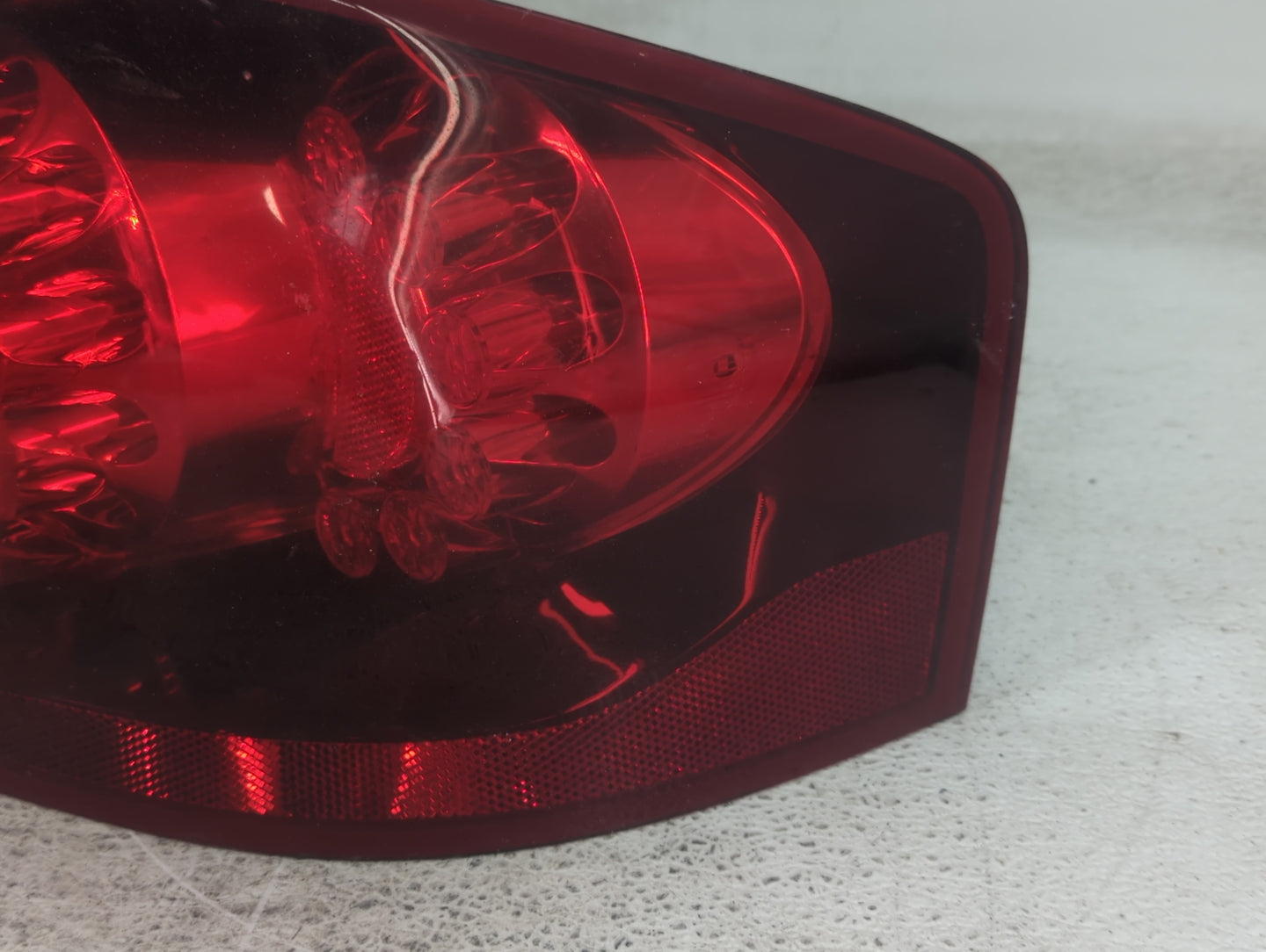2011-2014 Dodge Avenger Tail Light Assembly Passenger Right OEM P/N:05182522AB Fits Fits 2011 2012 2013 2014 OEM Used Auto P