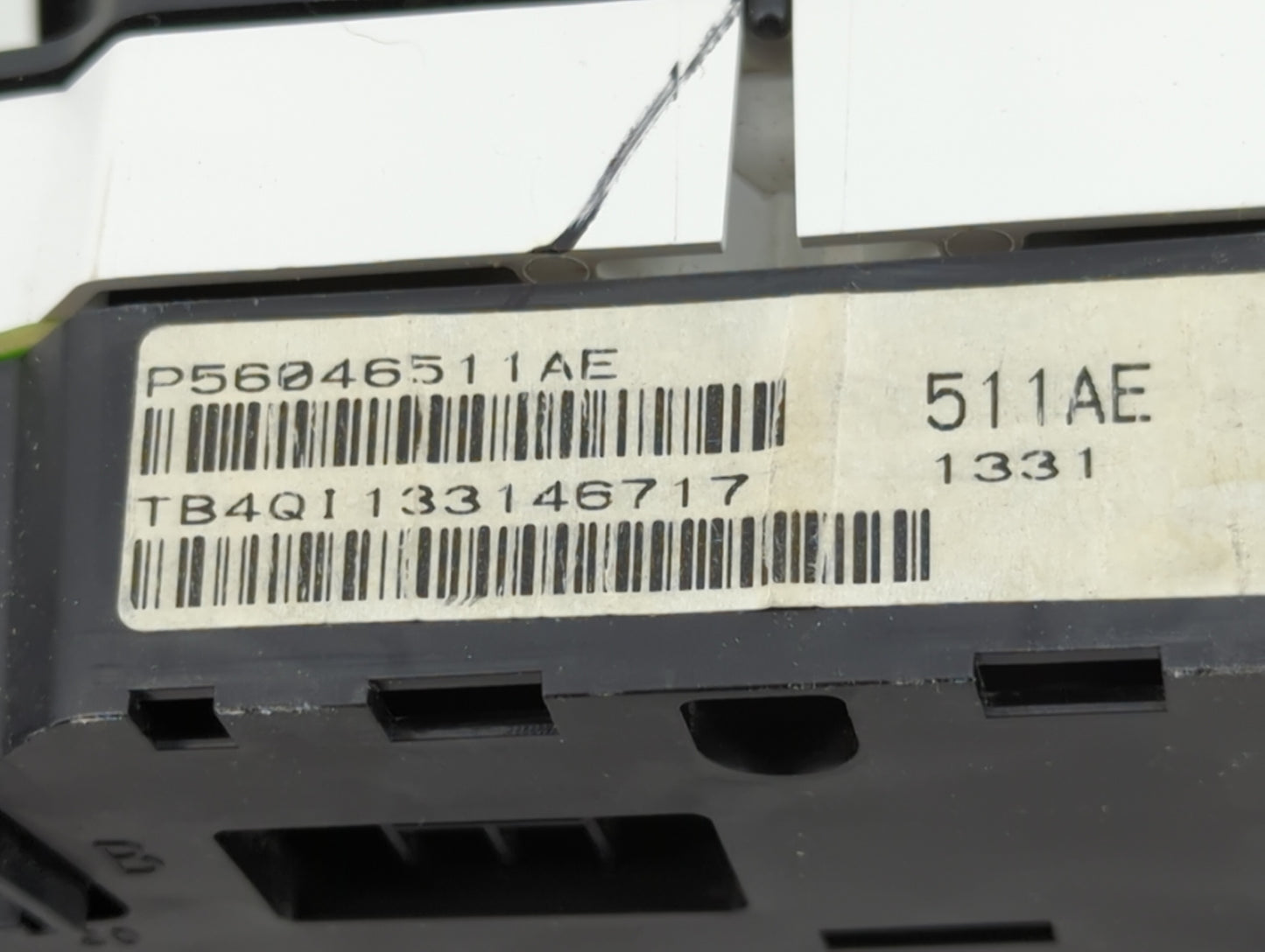 2011-2014 Dodge Avenger Instrument Cluster Speedometer Gauges P/N:P56046511AE Fits Fits 2011 2012 2013 2014 OEM Used Auto Pa