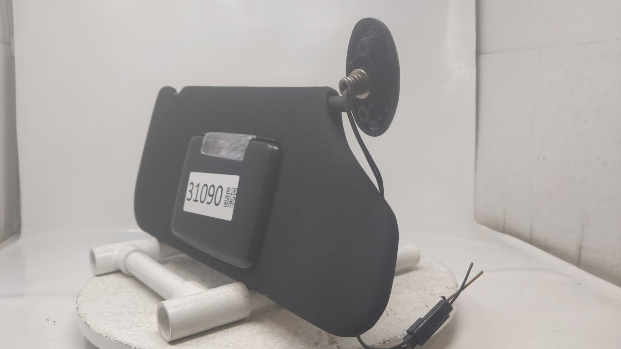 2011 Dodge Avenger Sun Visor Shade Replacement Passenger Right Mirror Fits OEM Used Auto Parts - Oemusedautoparts1.com