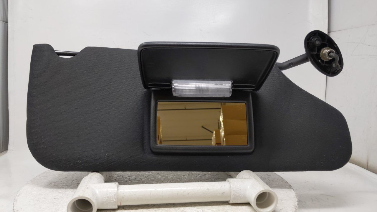 2011 Dodge Avenger Sun Visor Shade Replacement Passenger Right Mirror Fits OEM Used Auto Parts - Oemusedautoparts1.com