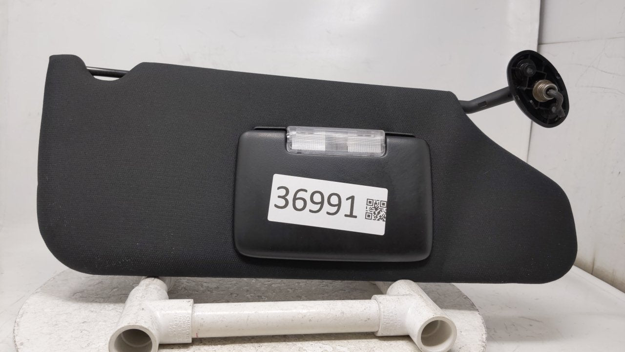 2011 Dodge Avenger Sun Visor Shade Replacement Passenger Right Mirror Fits OEM Used Auto Parts - Oemusedautoparts1.com