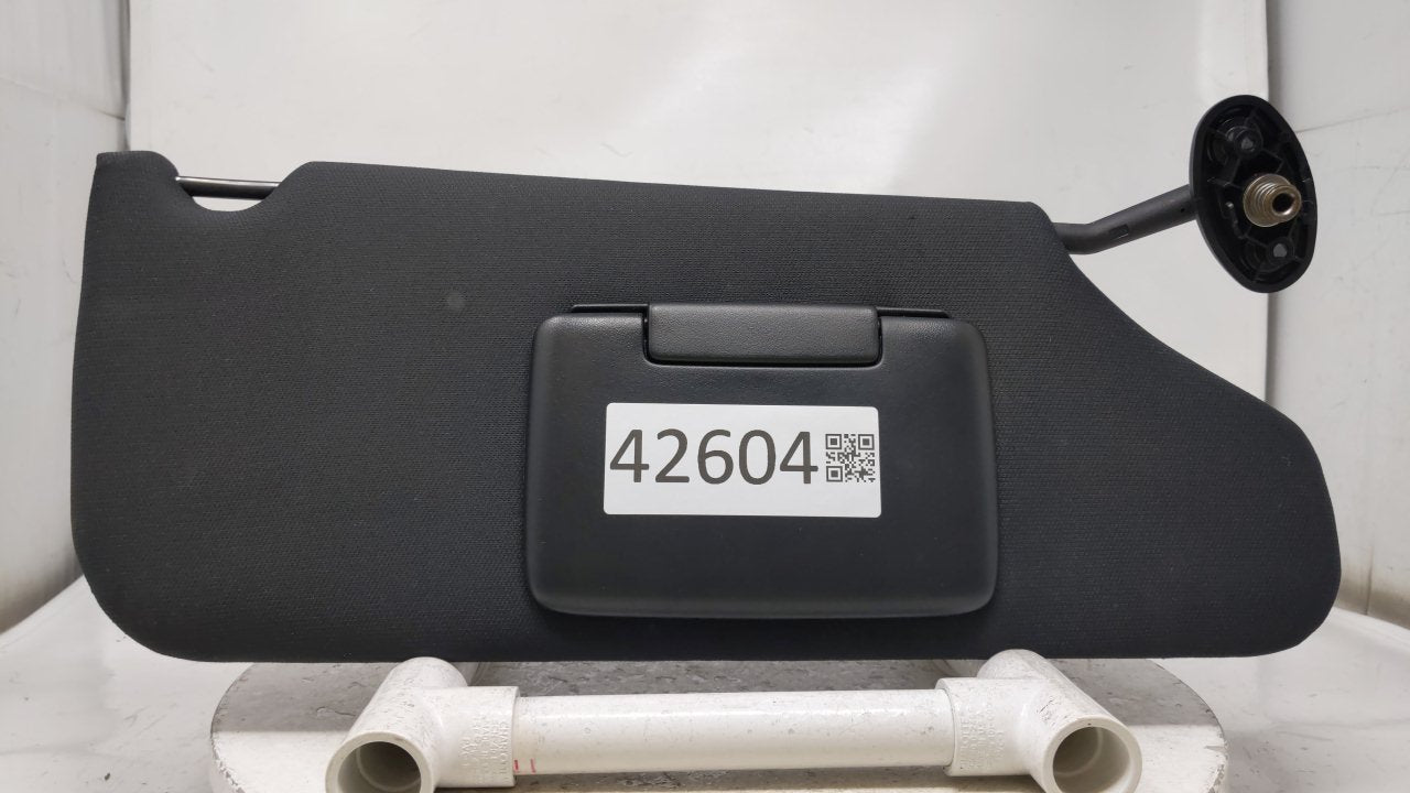 2011 Dodge Avenger Sun Visor Shade Replacement Passenger Right Mirror Fits OEM Used Auto Parts - Oemusedautoparts1.com