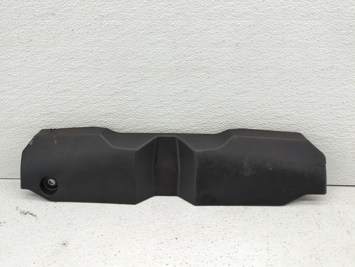 2011 Dodge Avenger Engine Cover - Oemusedautoparts1.com