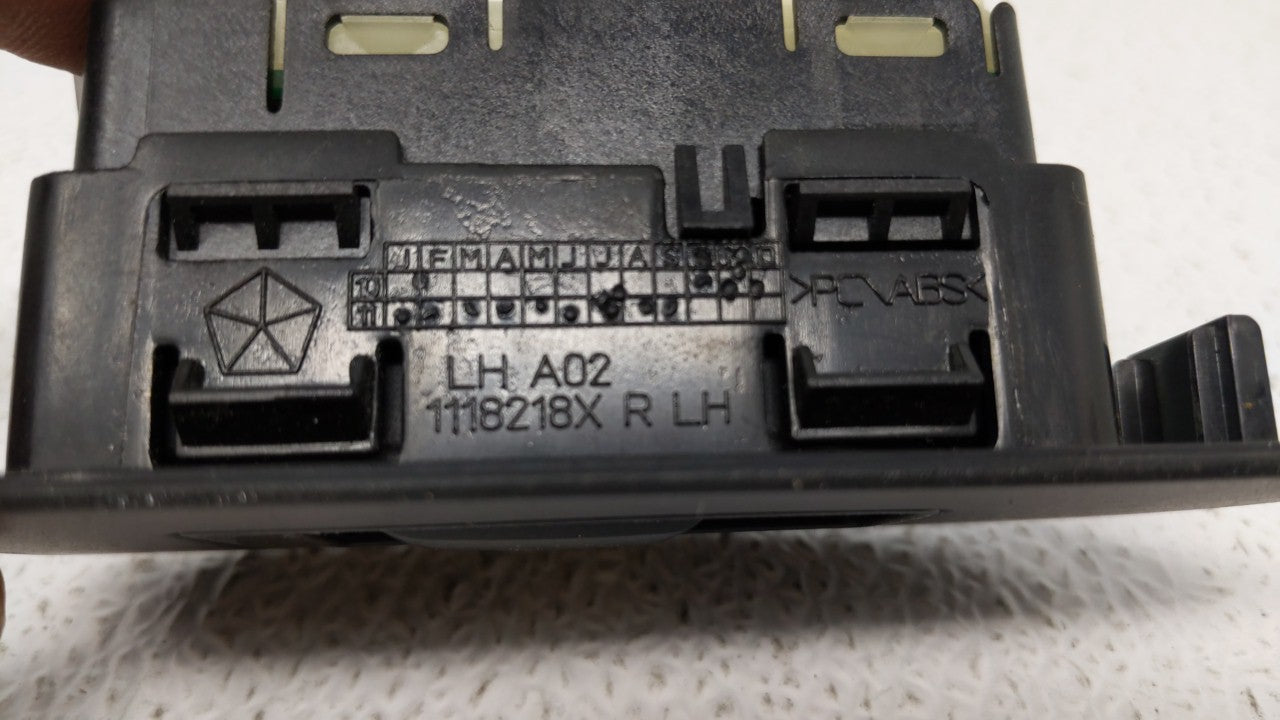 2011 Dodge Avenger Driver Left Rear Power Window Switch 04602933aa 75420 - Oemusedautoparts1.com