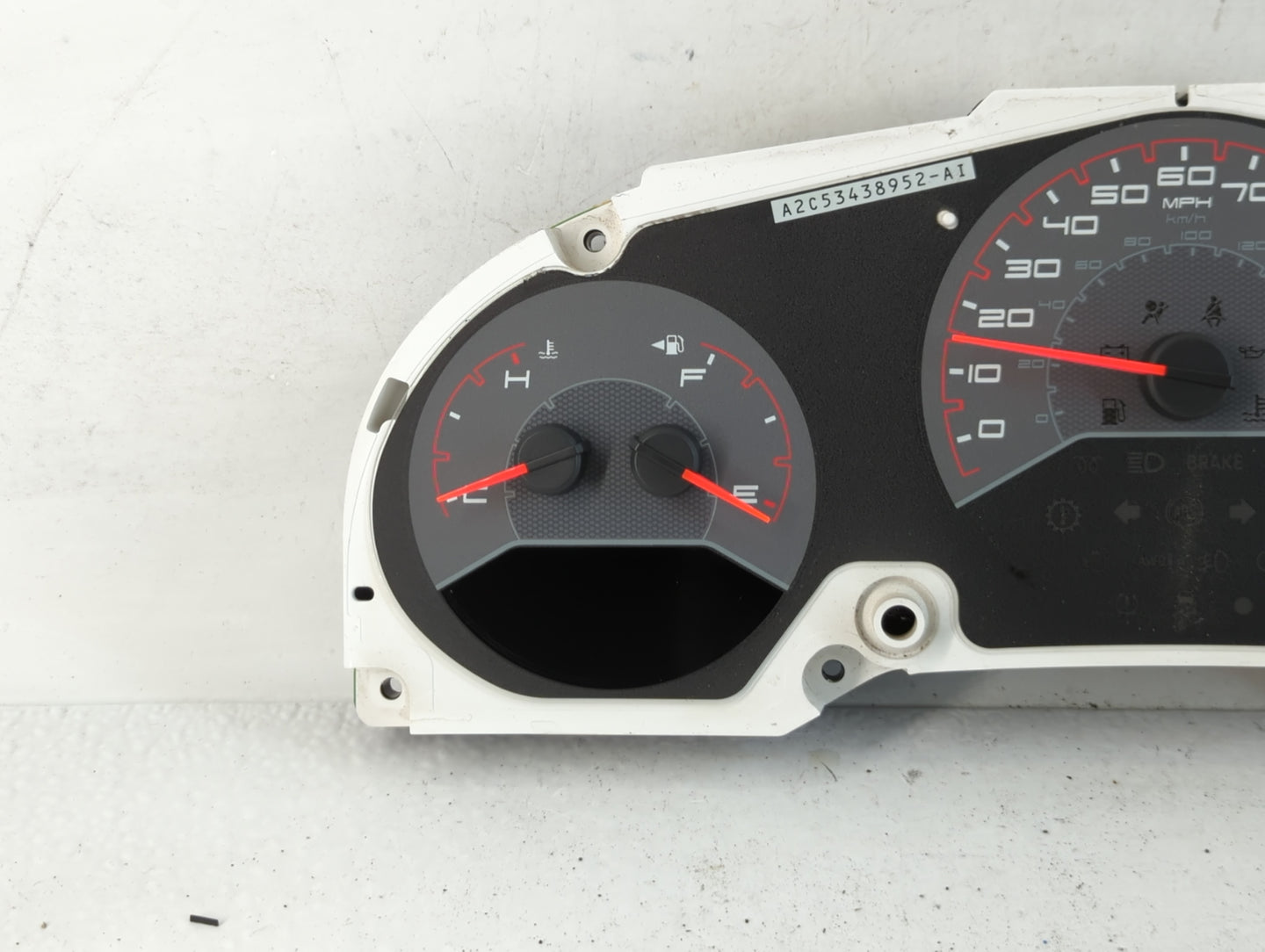 2011-2014 Dodge Avenger Instrument Cluster Speedometer Gauges P/N:P56046511AE Fits Fits 2011 2012 2013 2014 OEM Used Auto Pa