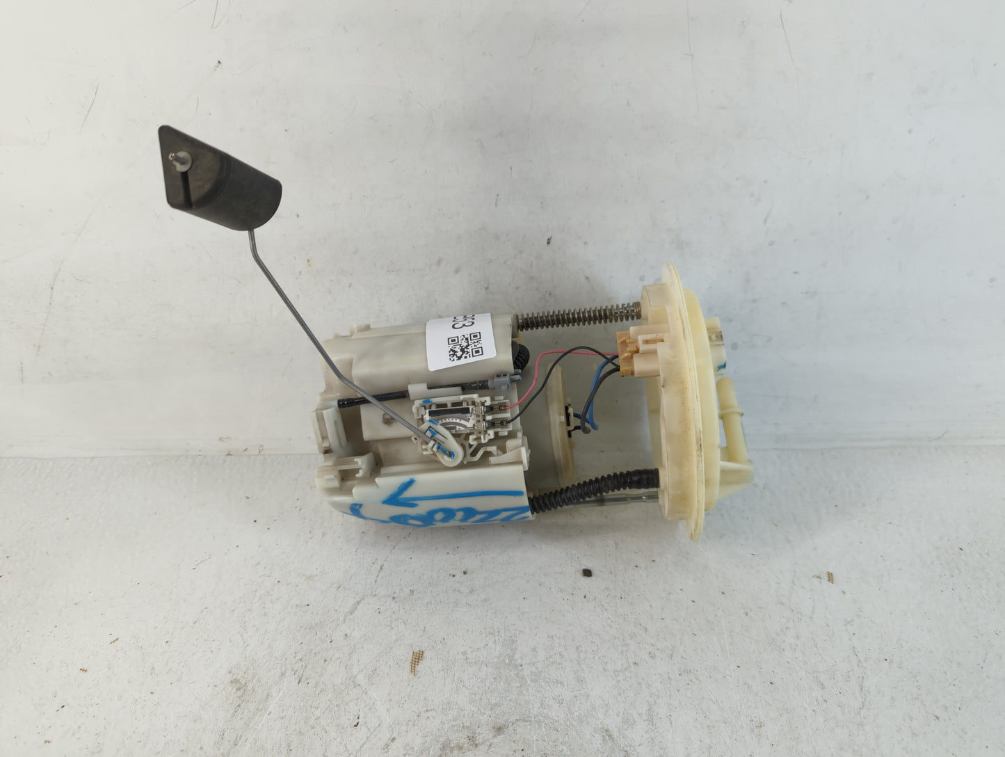 2008-2014 Dodge Avenger Electrical Gas Fuel Pump Assembly - Oemusedautoparts1.com