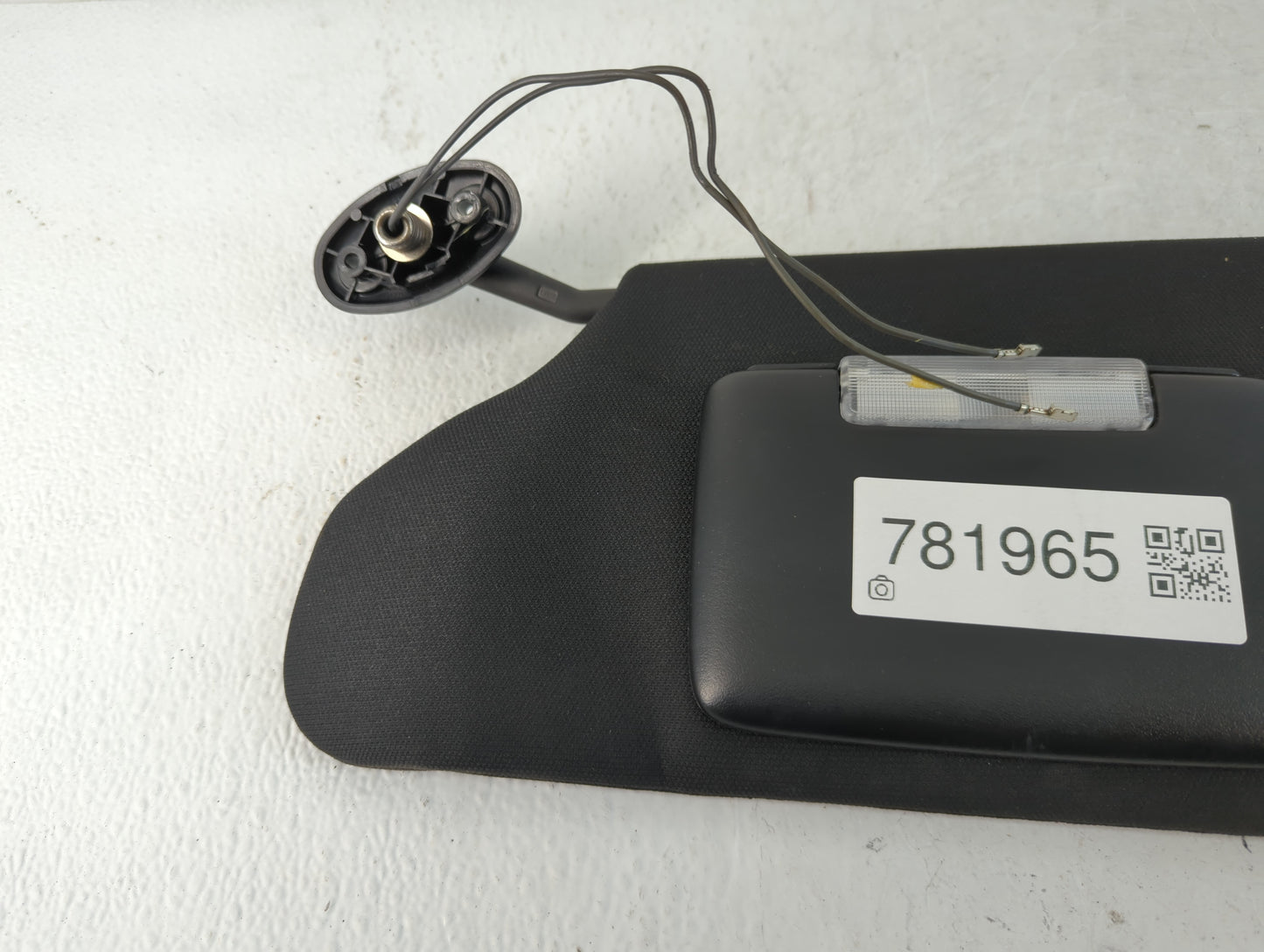2011-2014 Dodge Avenger Sun Visor Shade Replacement Driver Left Mirror Fits Fits 2011 2012 2013 2014 OEM Used Auto Parts - O
