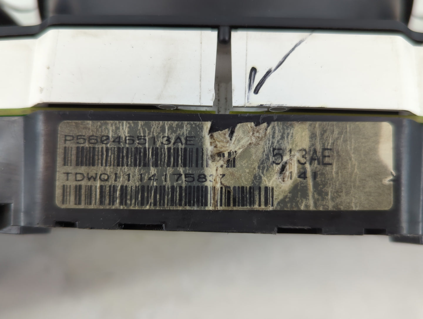 2011-2014 Dodge Avenger Instrument Cluster Speedometer Gauges P/N:P56046513AE Fits Fits 2011 2012 2013 2014 OEM Used Auto Pa
