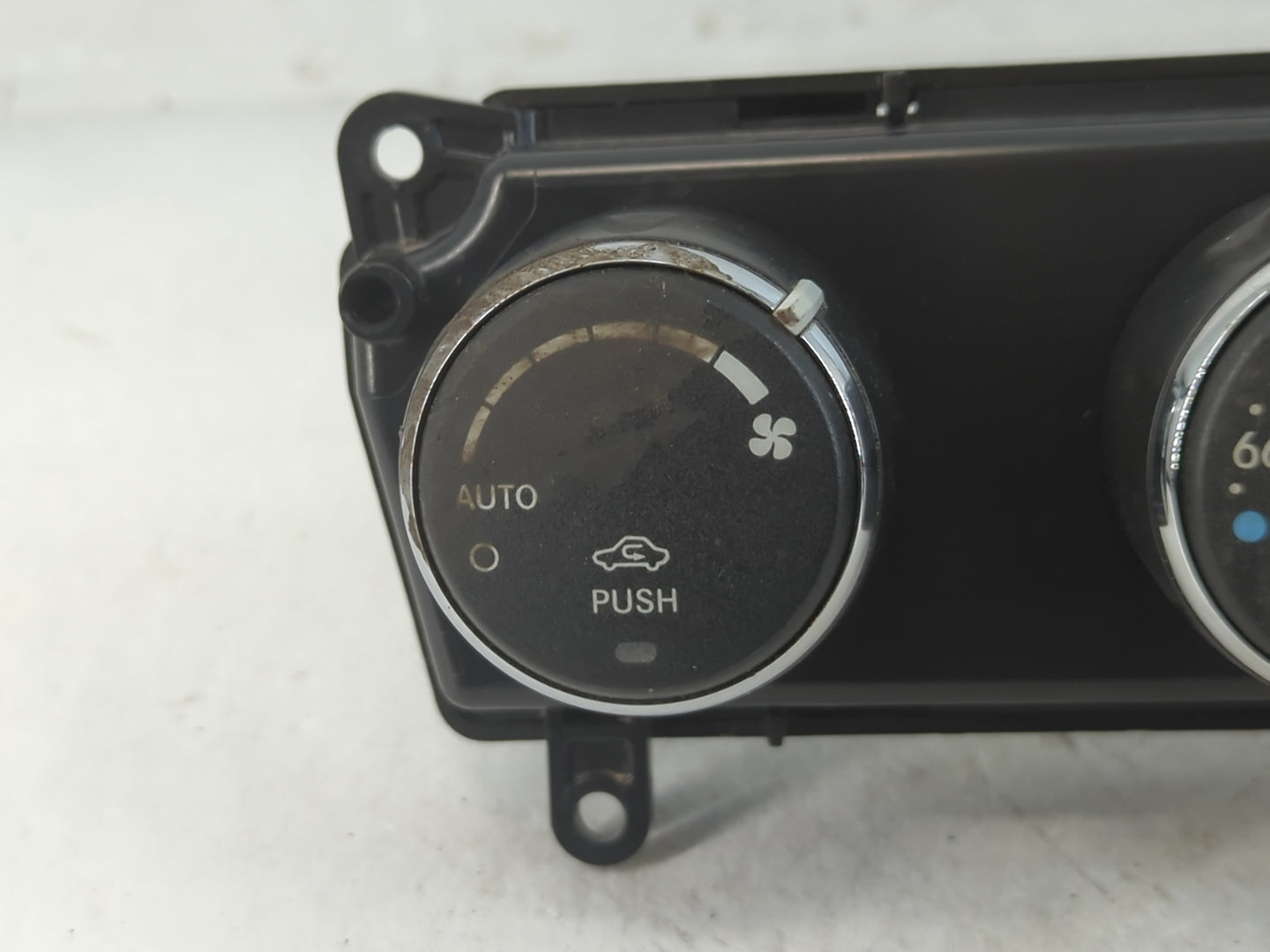 2010-2014 Dodge Avenger Climate Control Module Temperature AC/Heater Replacement P/N:1SX78DX9AC Fits Fits 2010 2011 2012 201