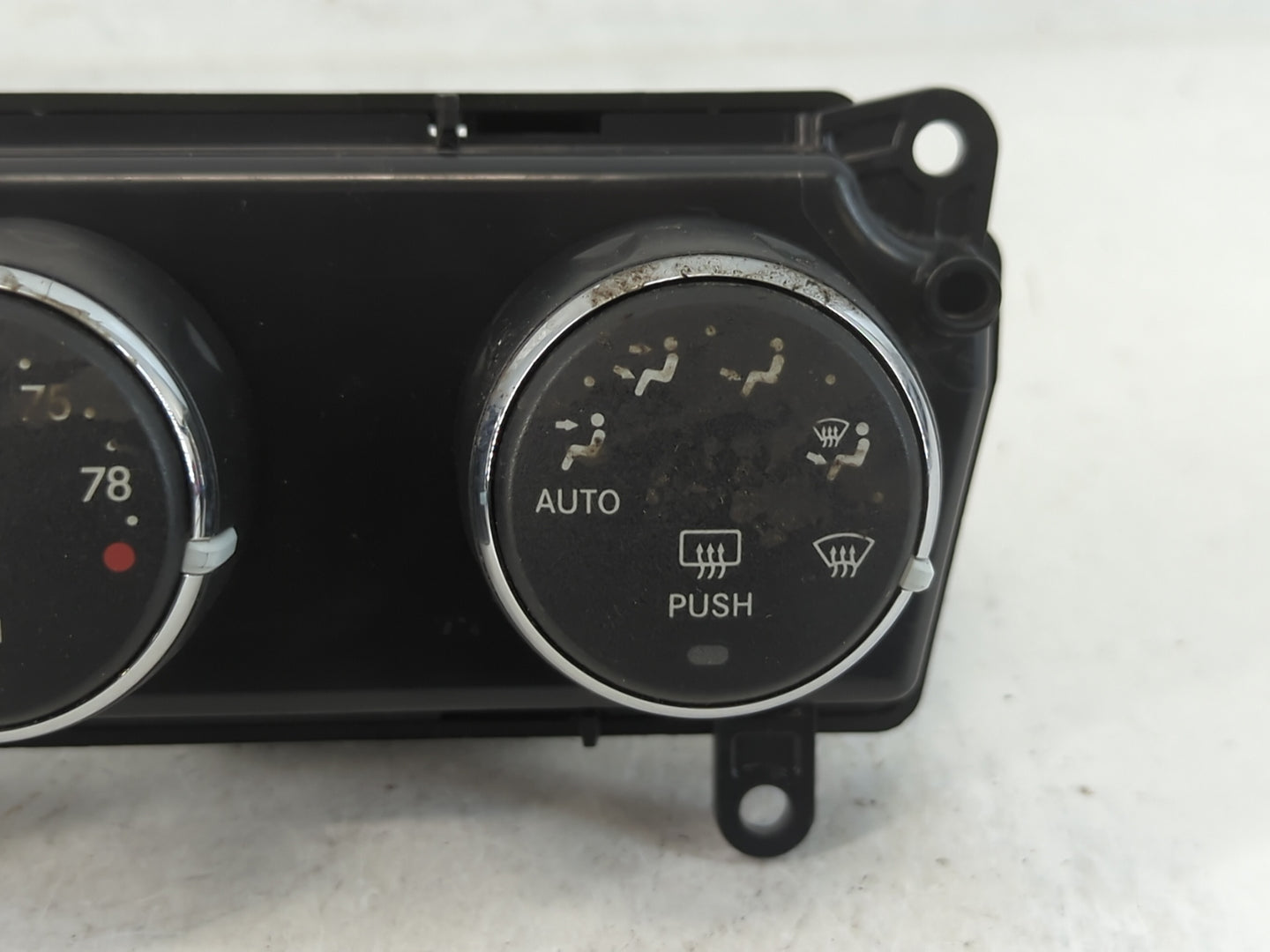 2010-2014 Dodge Avenger Climate Control Module Temperature AC/Heater Replacement P/N:1SX78DX9AC Fits Fits 2010 2011 2012 201