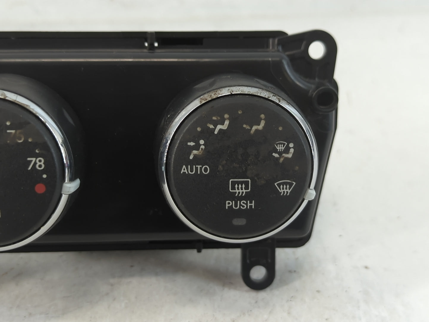 2010-2014 Dodge Avenger Climate Control Module Temperature AC/Heater Replacement P/N:1SX78DX9AC Fits Fits 2010 2011 2012 201