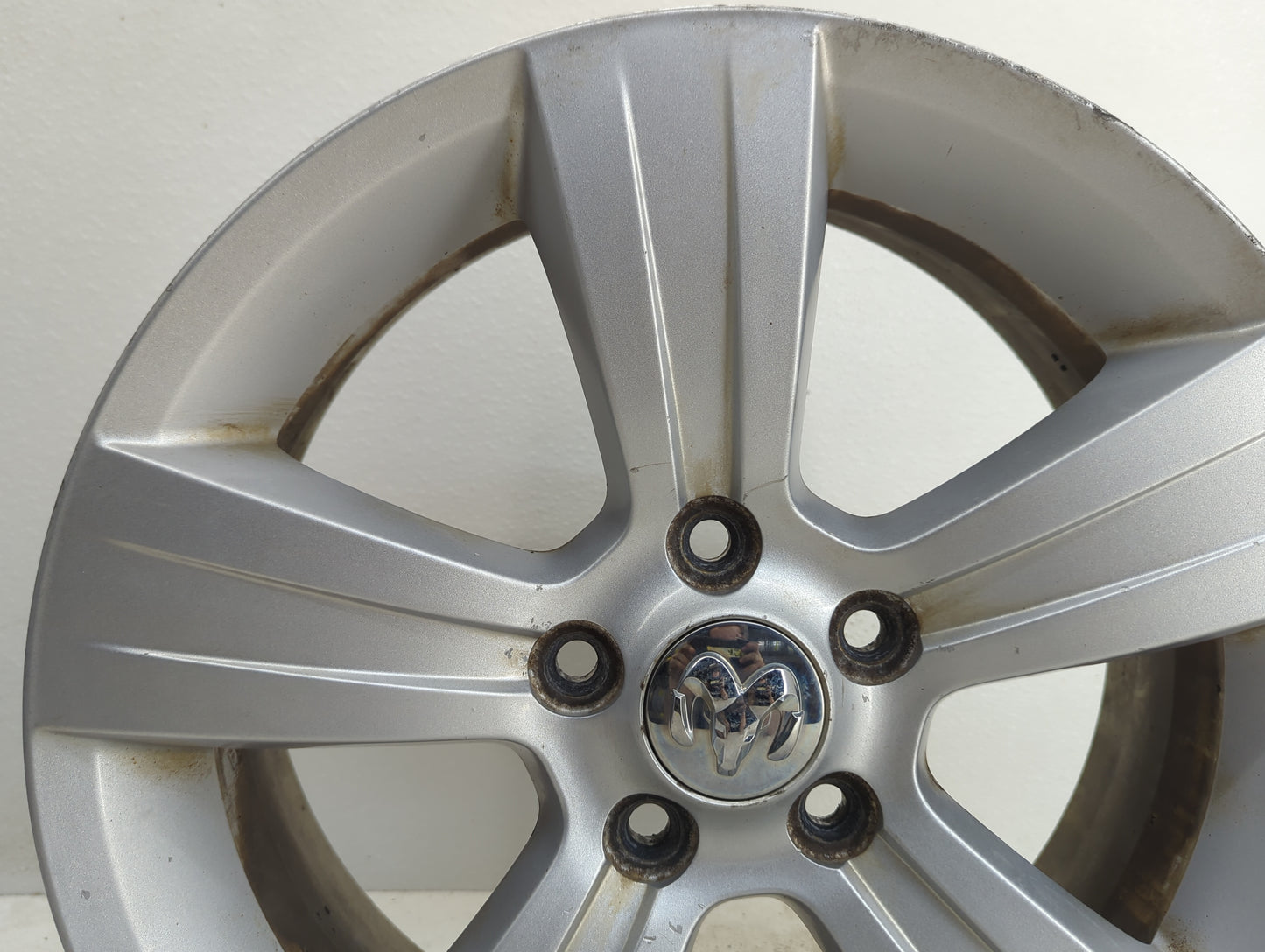 2010-2012 Dodge Caliber Oem Wheel Rim 1034837 - Oemusedautoparts1.com