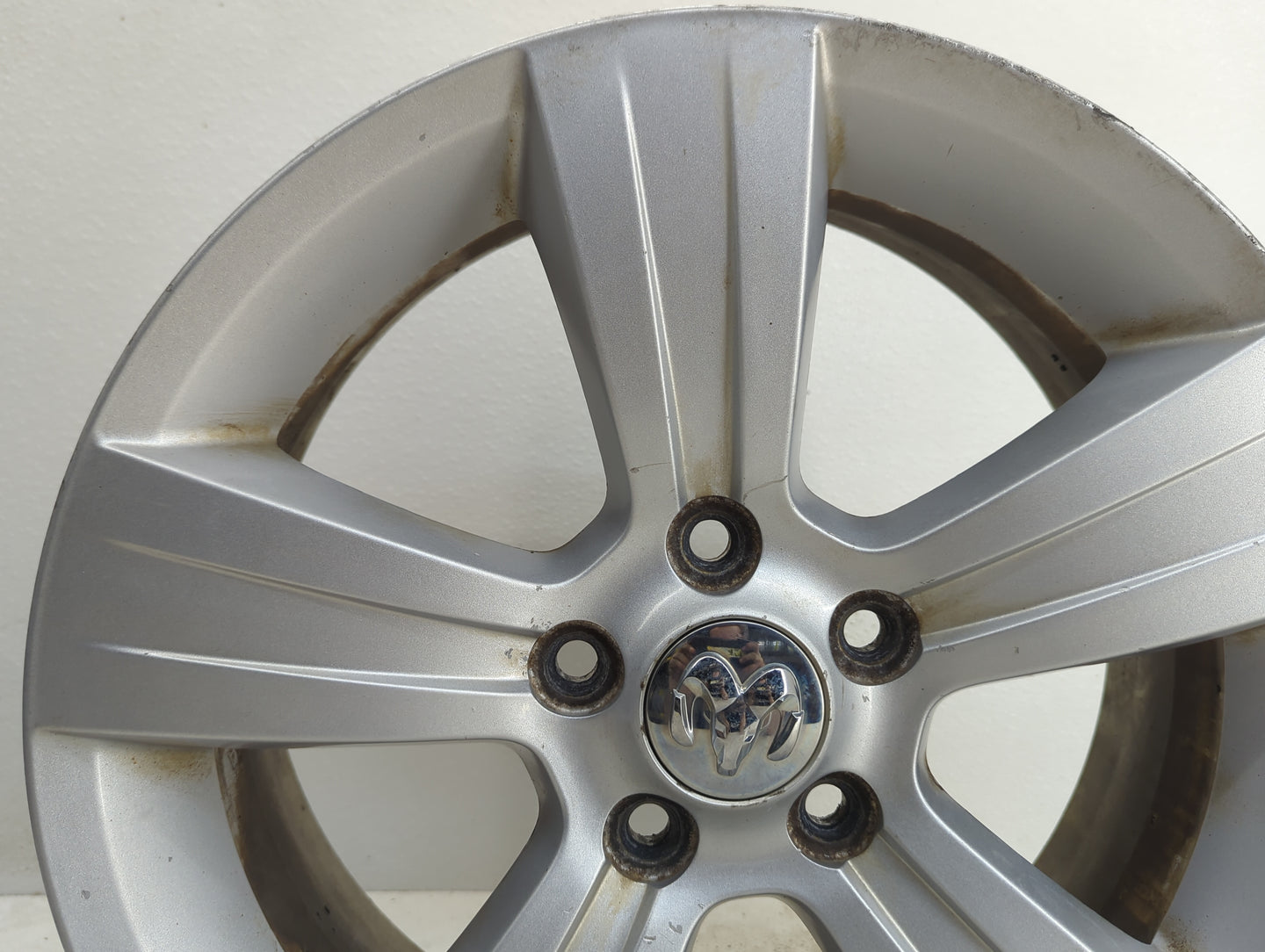 2010-2012 Dodge Caliber Oem Wheel Rim - Oemusedautoparts1.com