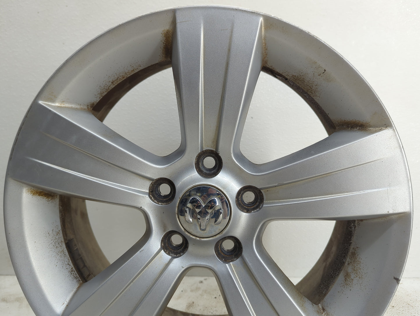 2010-2012 Dodge Caliber Oem Wheel Rim - Oemusedautoparts1.com