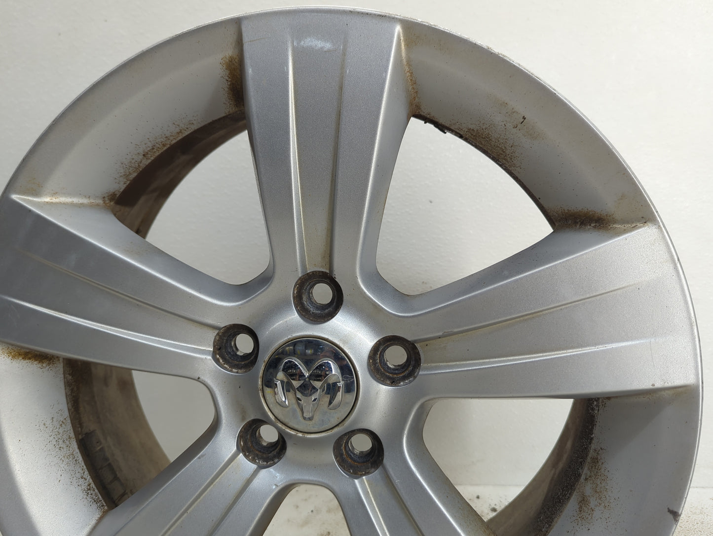 2010-2012 Dodge Caliber Oem Wheel Rim - Oemusedautoparts1.com