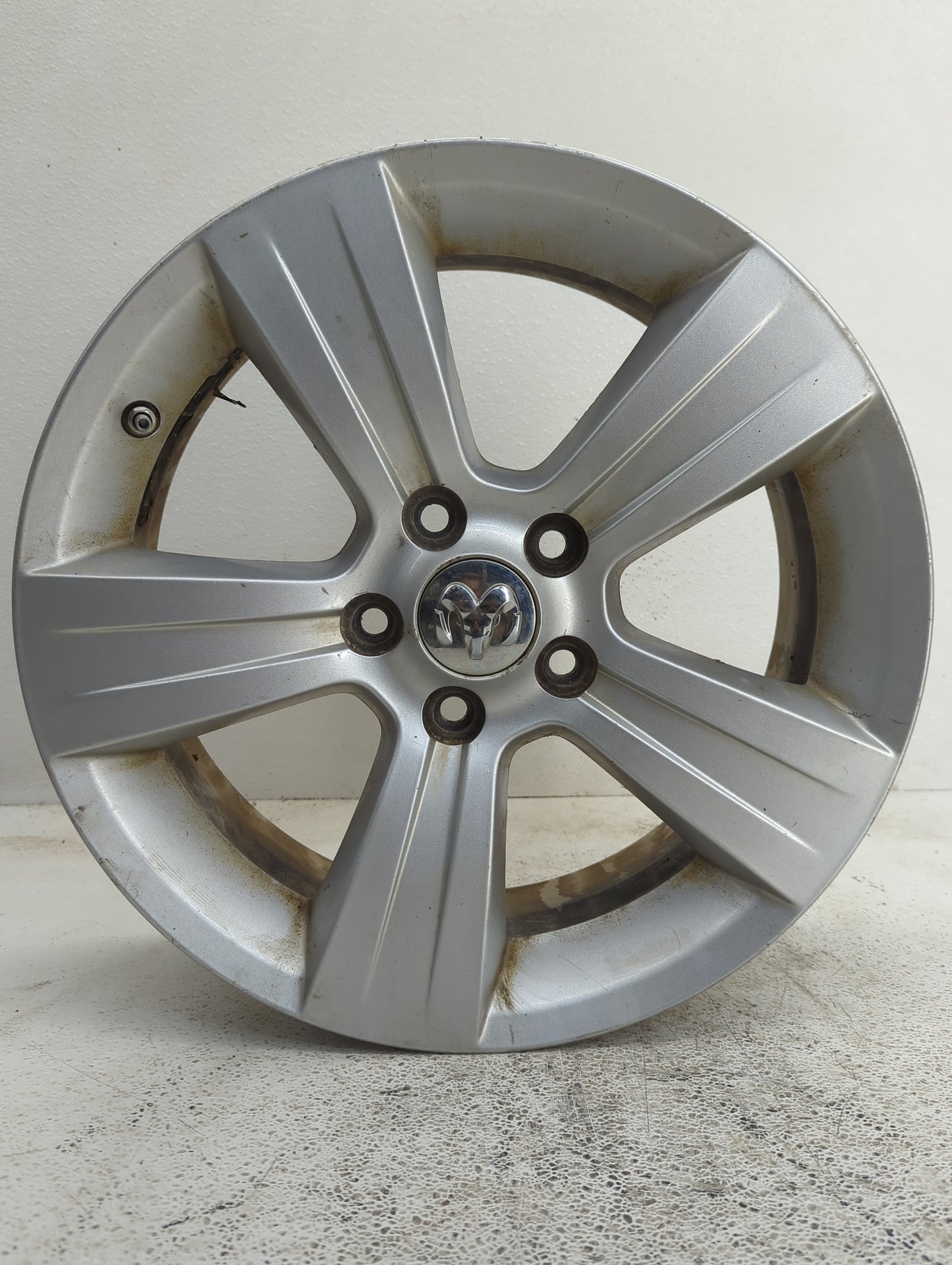 2010-2012 Dodge Caliber Oem Wheel Rim - Oemusedautoparts1.com