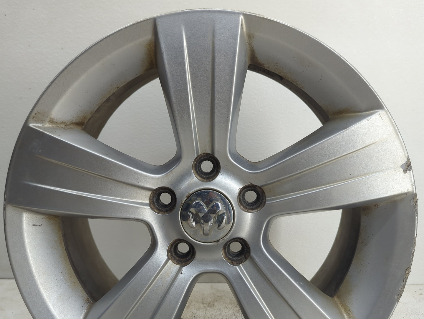 2010-2012 Dodge Caliber Oem Wheel Rim 1034840 - Oemusedautoparts1.com
