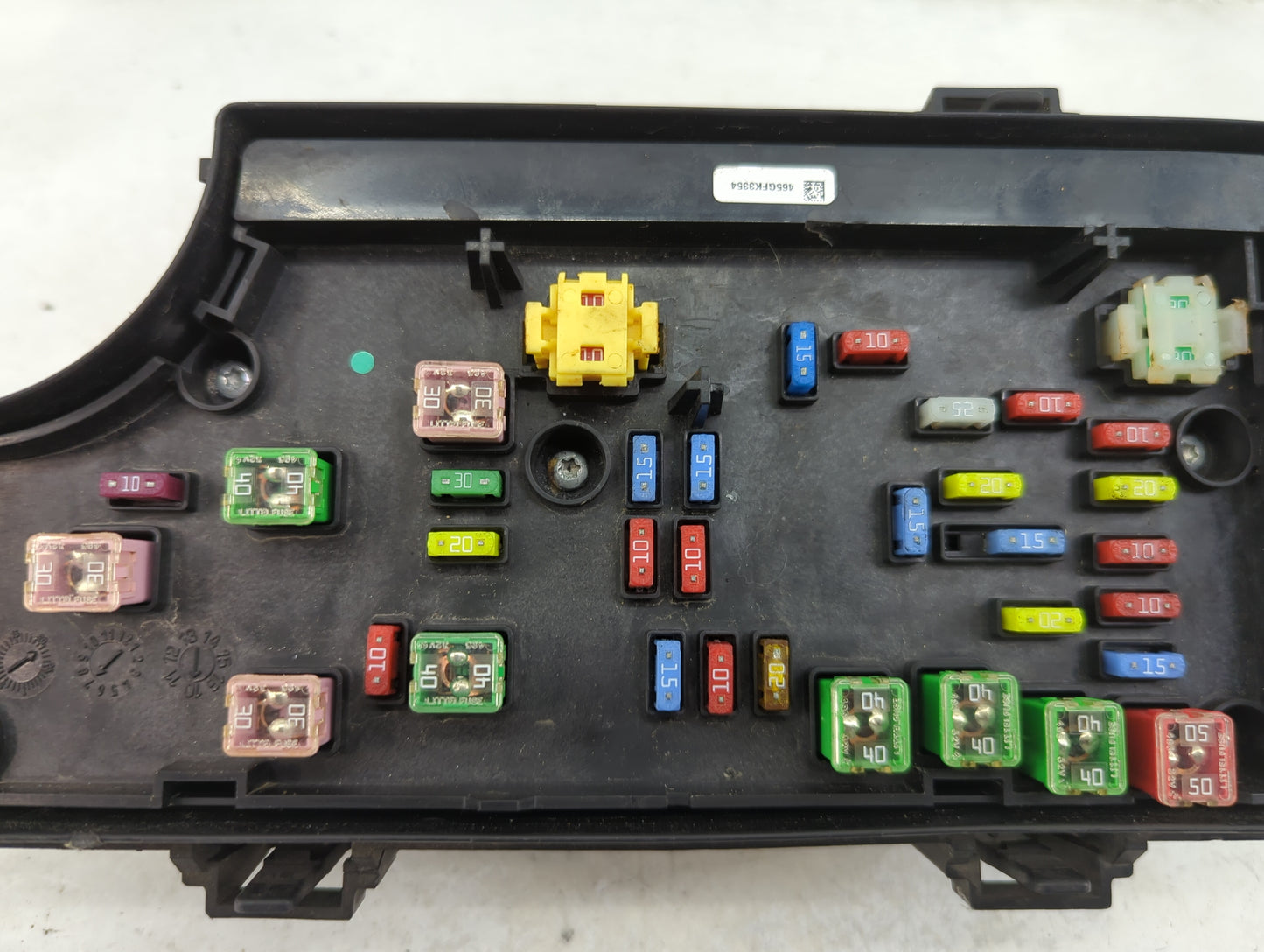 2011 Dodge Caliber Fusebox Fuse Box Relay Module Tipm - Oemusedautoparts1.com