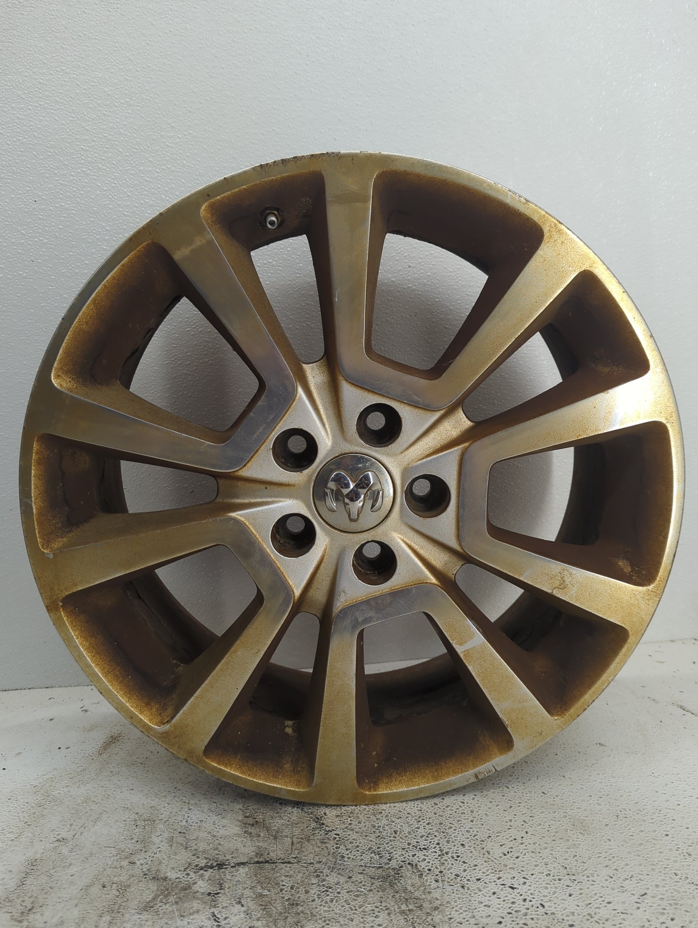 2010-2012 Dodge Caliber Oem Wheel Rim 1049741 - Oemusedautoparts1.com