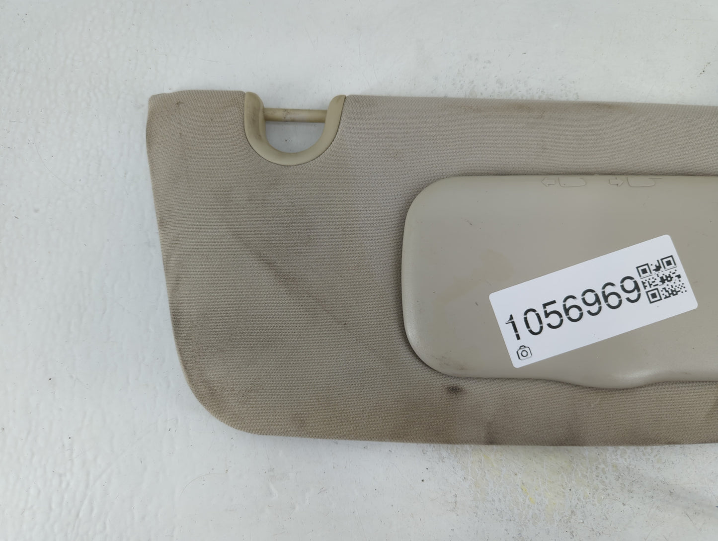 2009-2012 Dodge Caliber Sun Visor Shade Replacement Passenger Right Mirror Fits Fits 2009 2010 2011 2012 OEM Used Auto Parts